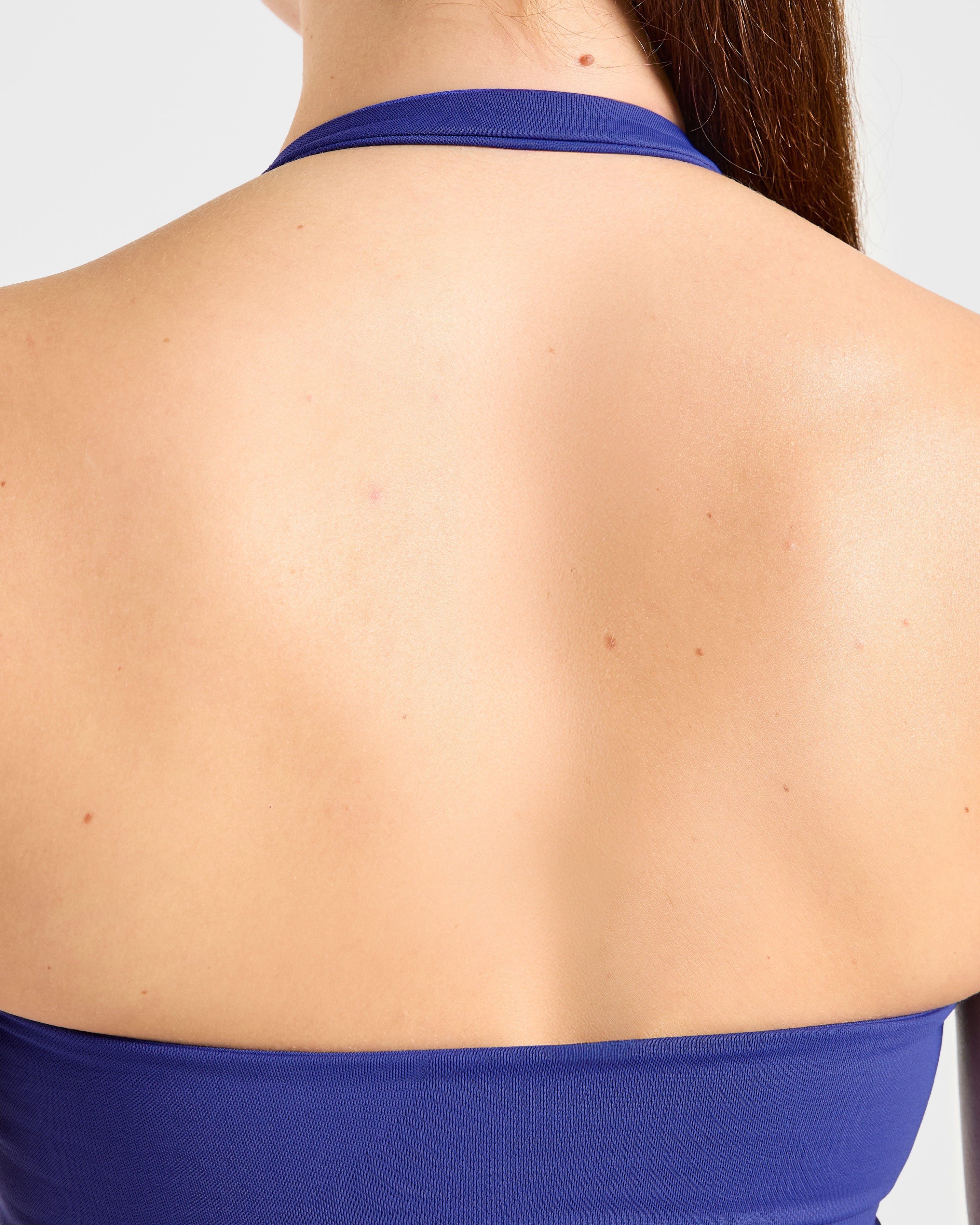 Enhance Seamless Halterneck Top - Cobalt Blauw