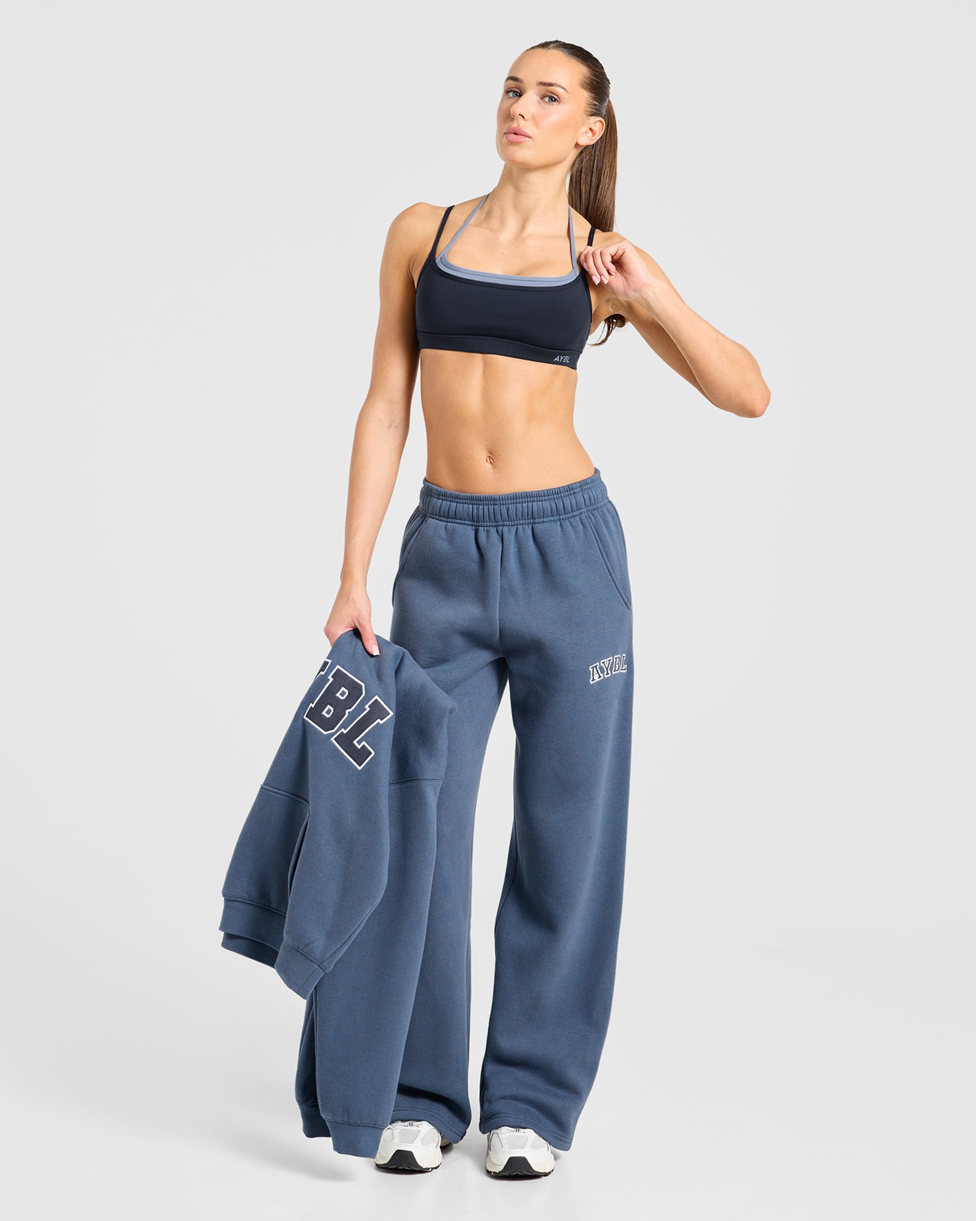 Varsity 2.0 Oversized Straight Leg Joggers - Denim Blauw