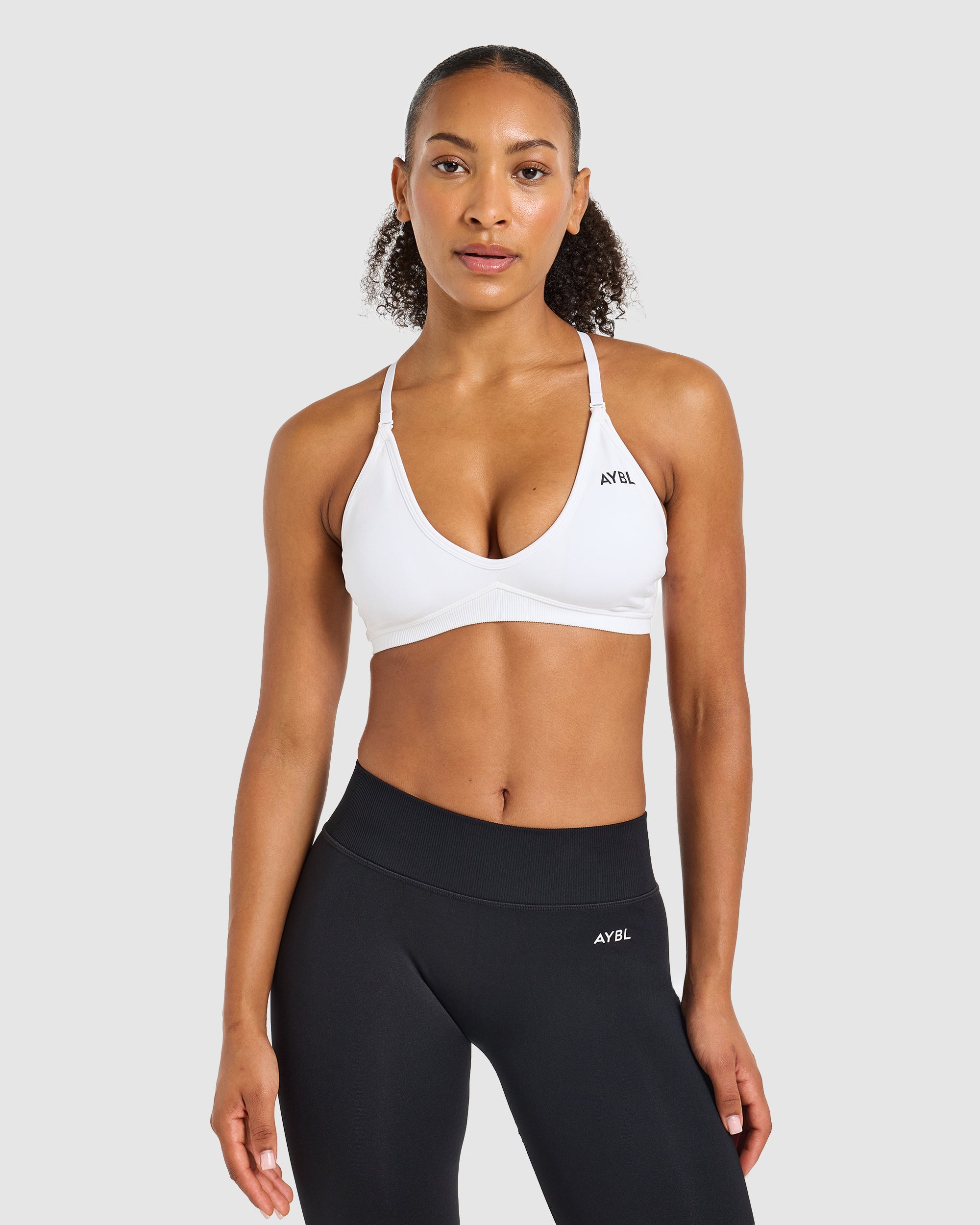 Adapt Seamless Strappy Sports Bra - Wit