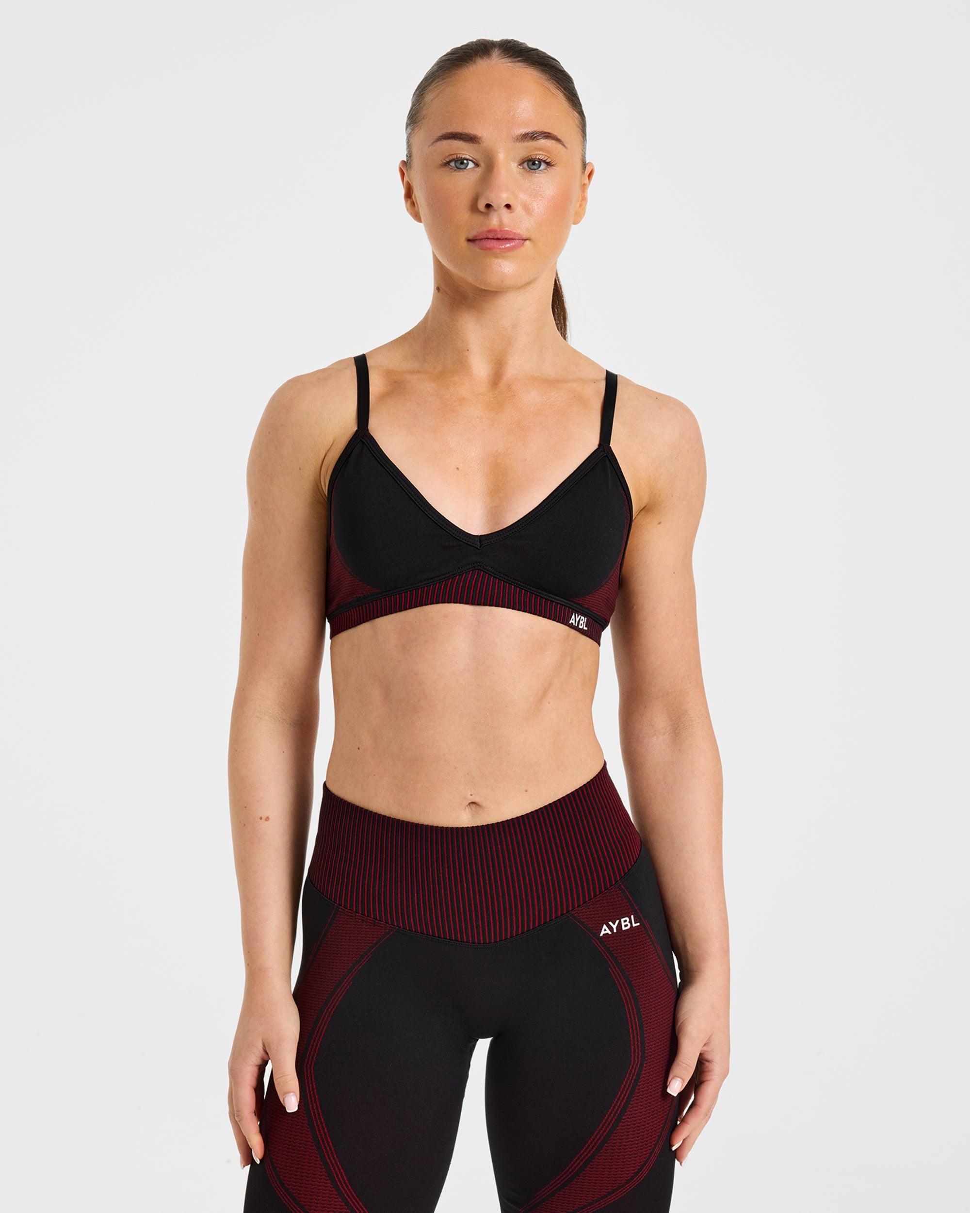 Charge Seamless Sports Bra - Zwart/Rood