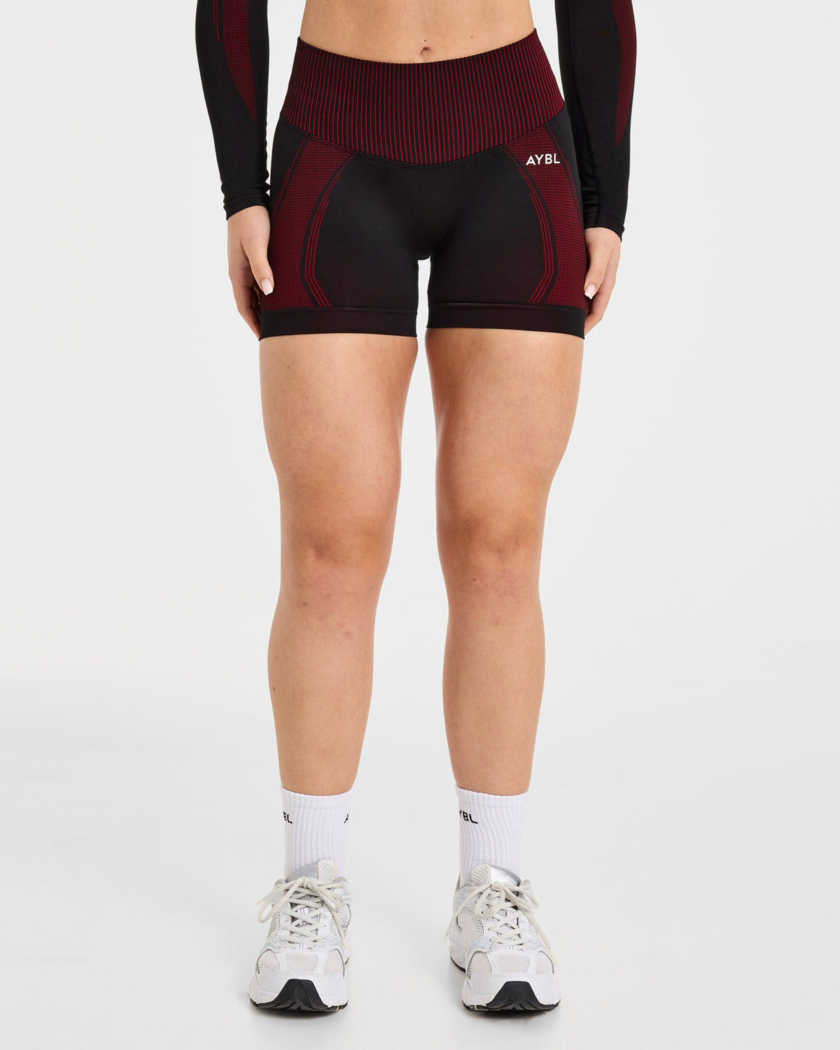 Charge Seamless Shorts - Zwart/Rood