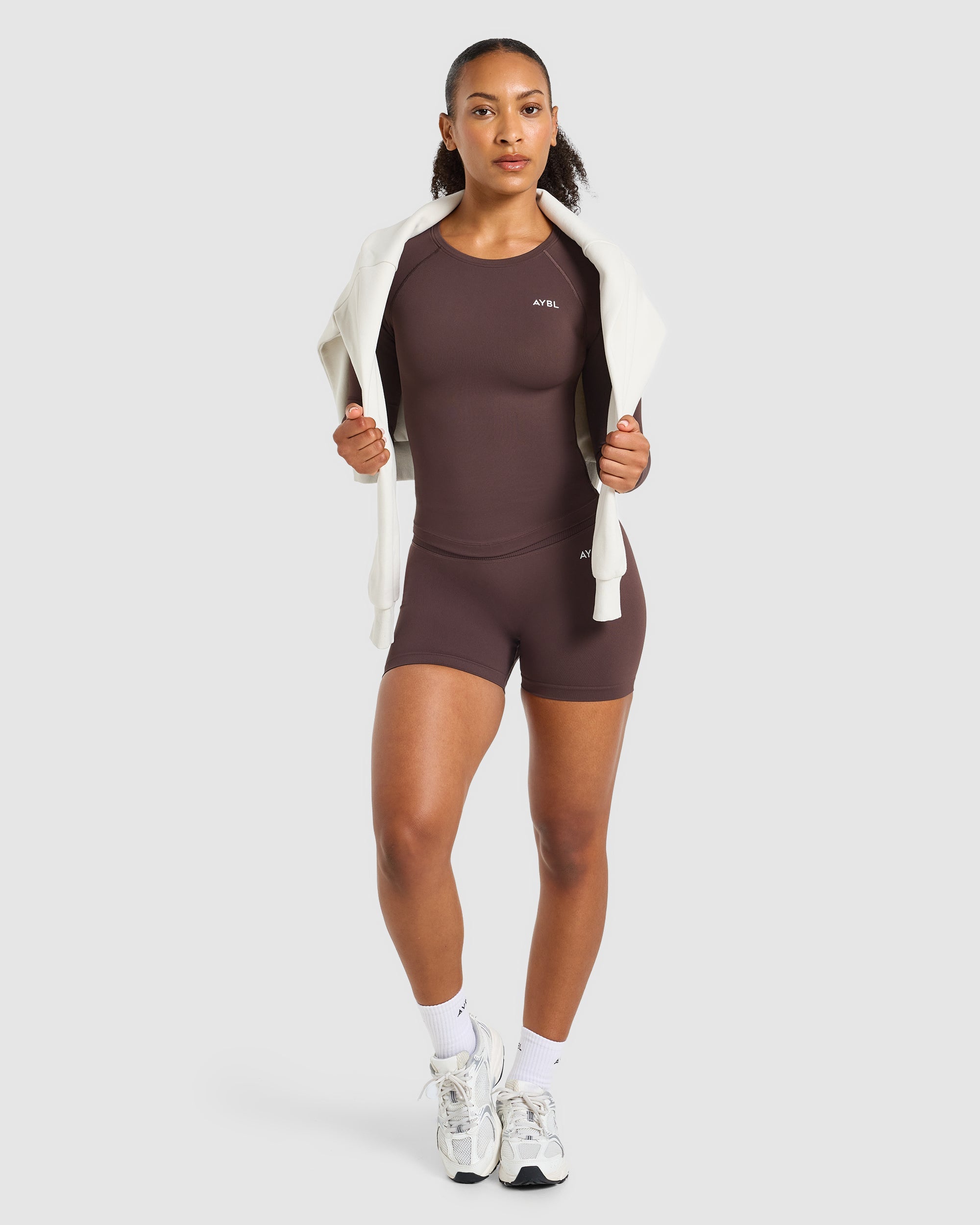 Enhance Seamless Long Sleeve Top - Cocoa Bruin