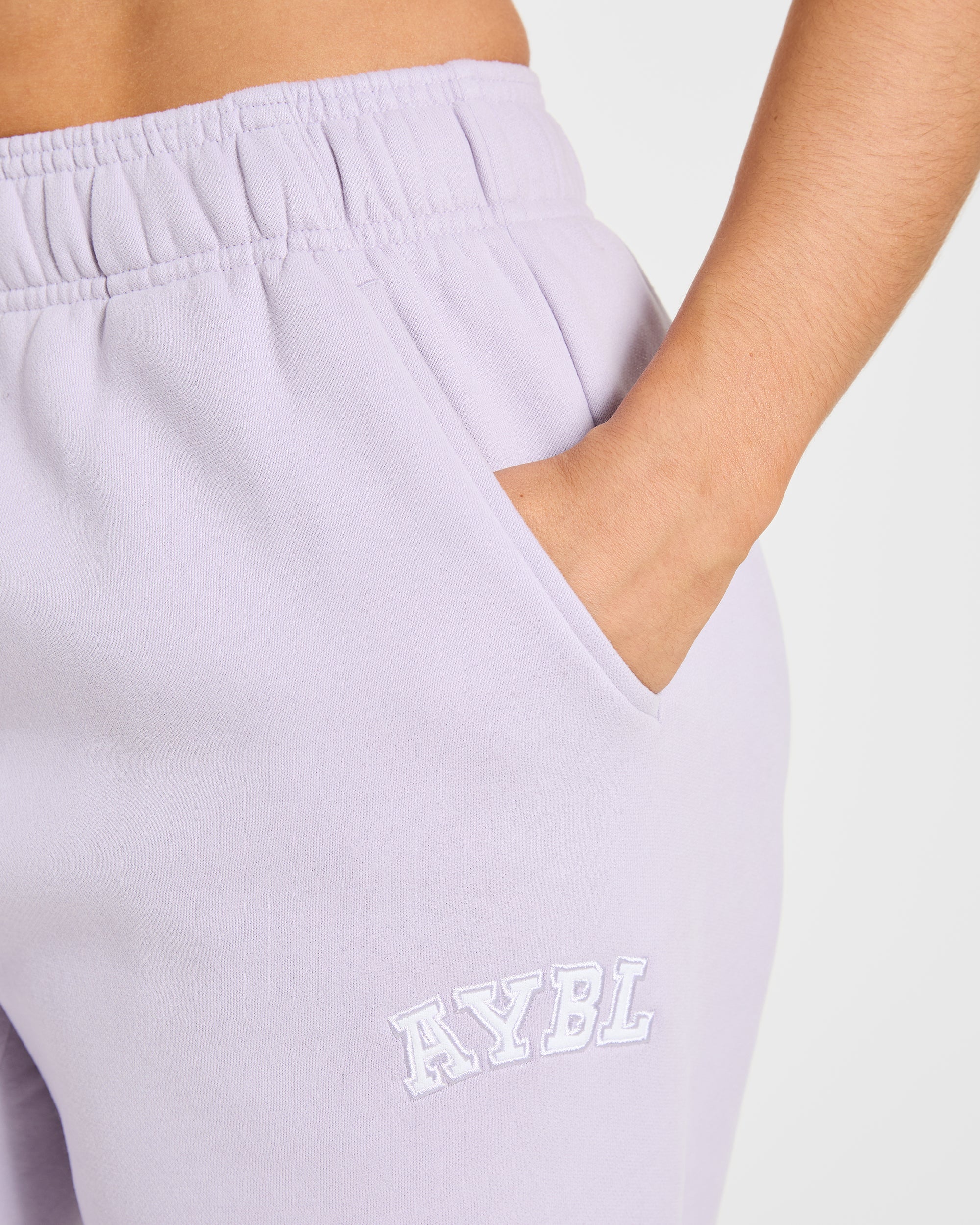 Varsity 2.0 Oversized Joggers - Lilac
