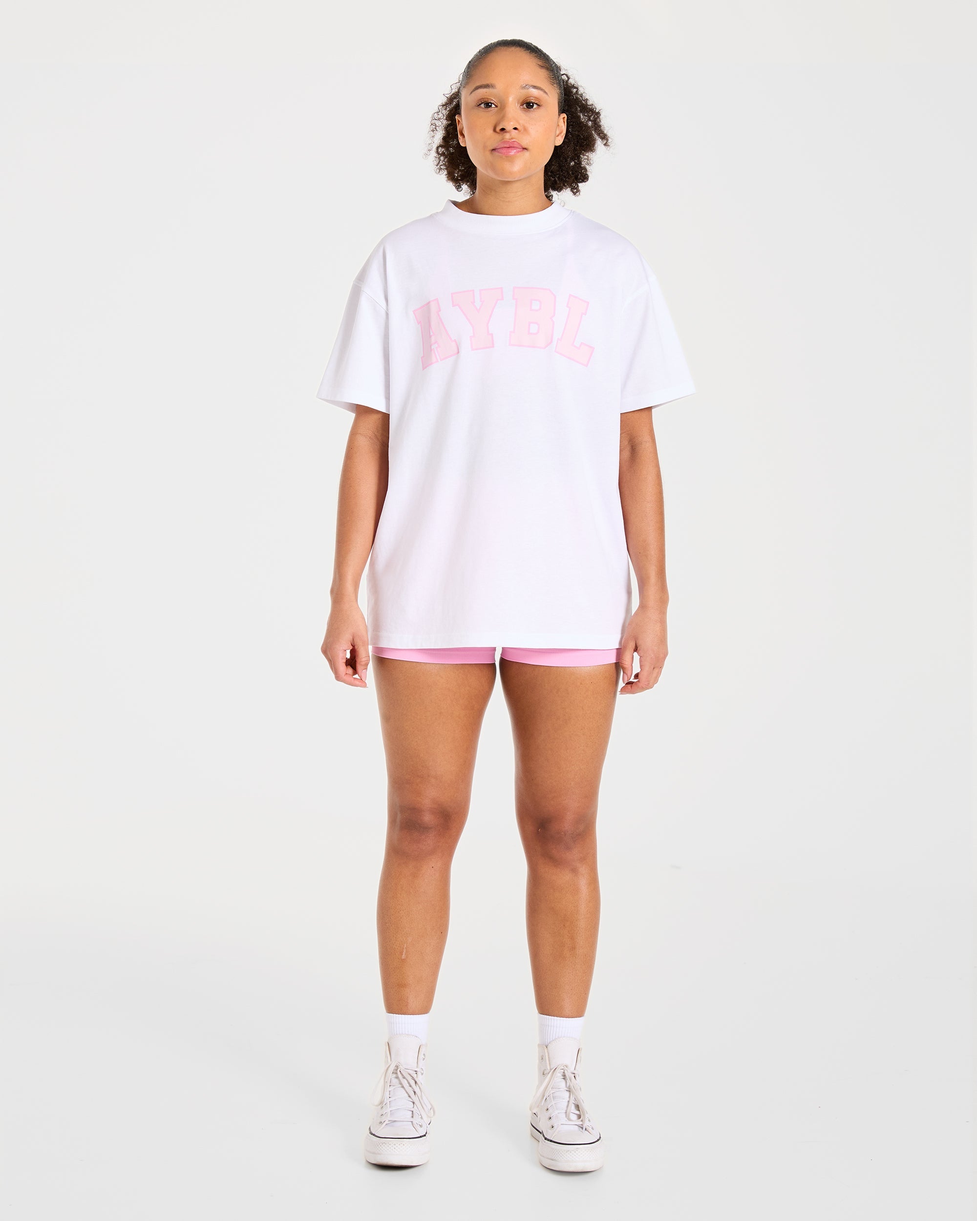 Varsity 2.0 Oversized T Shirt - Wit/Roze