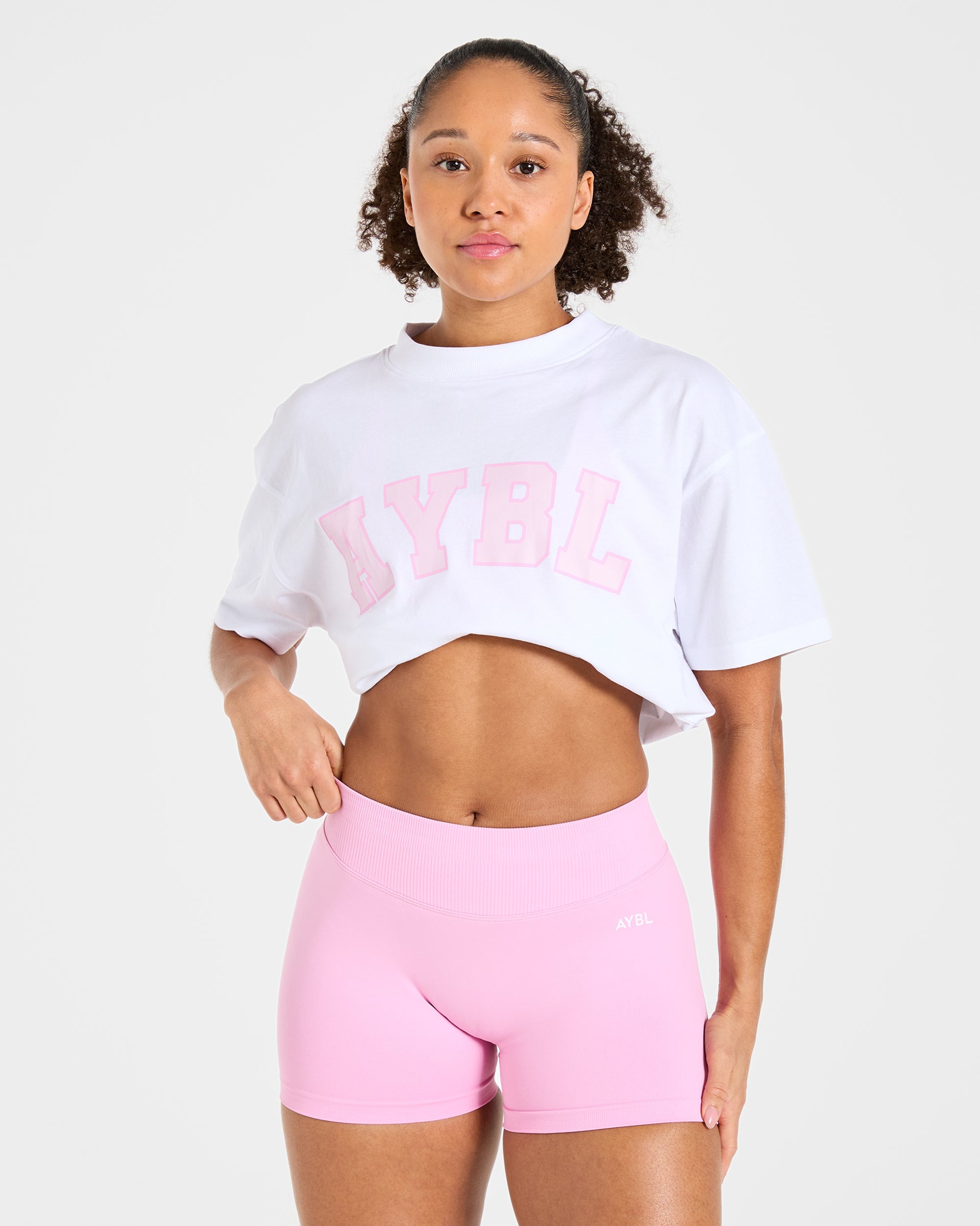 Varsity 2.0 Oversized T Shirt - Wit/Roze