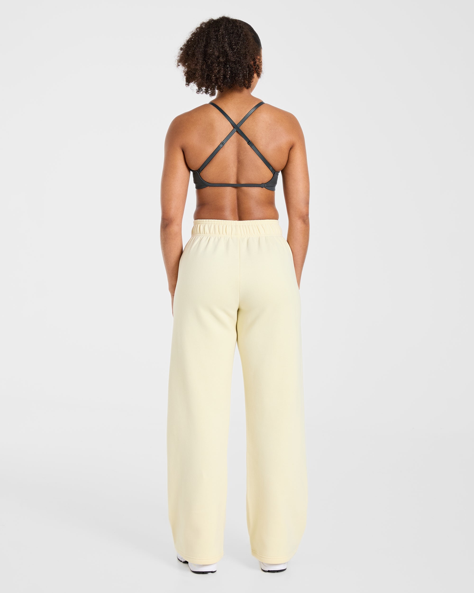 Varsity 2.0 Oversized Straight Leg Joggers - Butter Geel