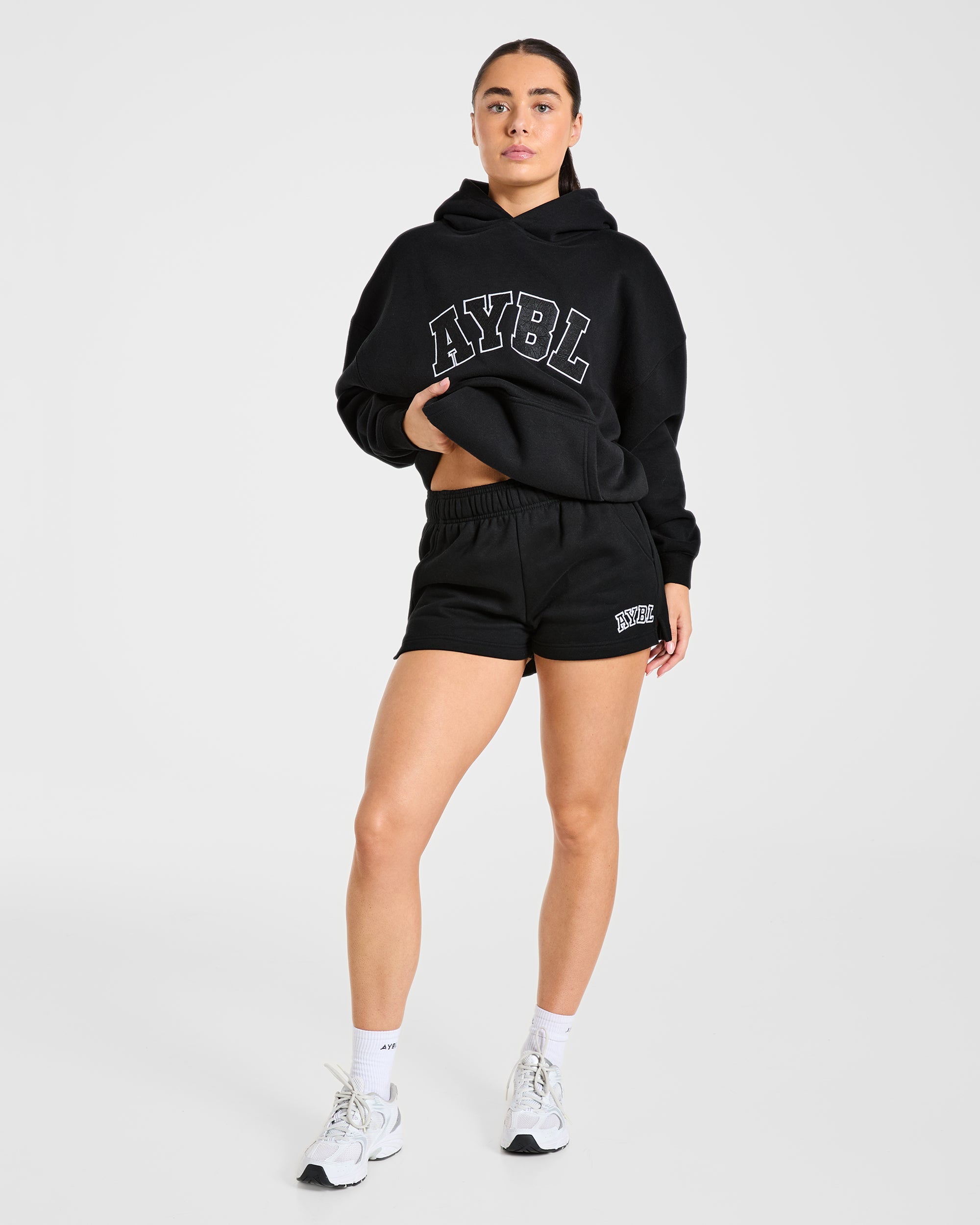 Varsity 2.0 Oversized Shorts - Zwart