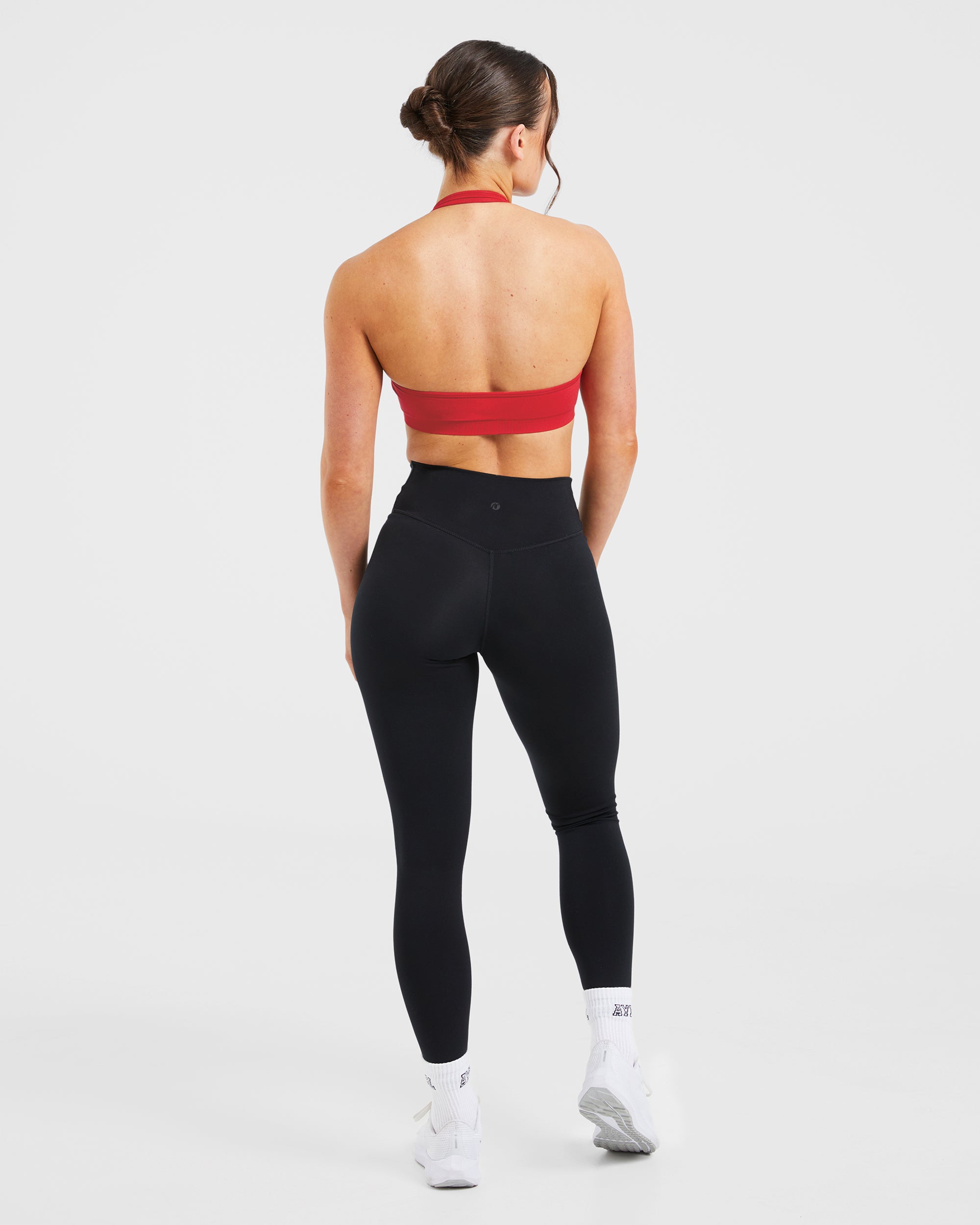 Essential Seamless Halterneck Sports Bra - Rood