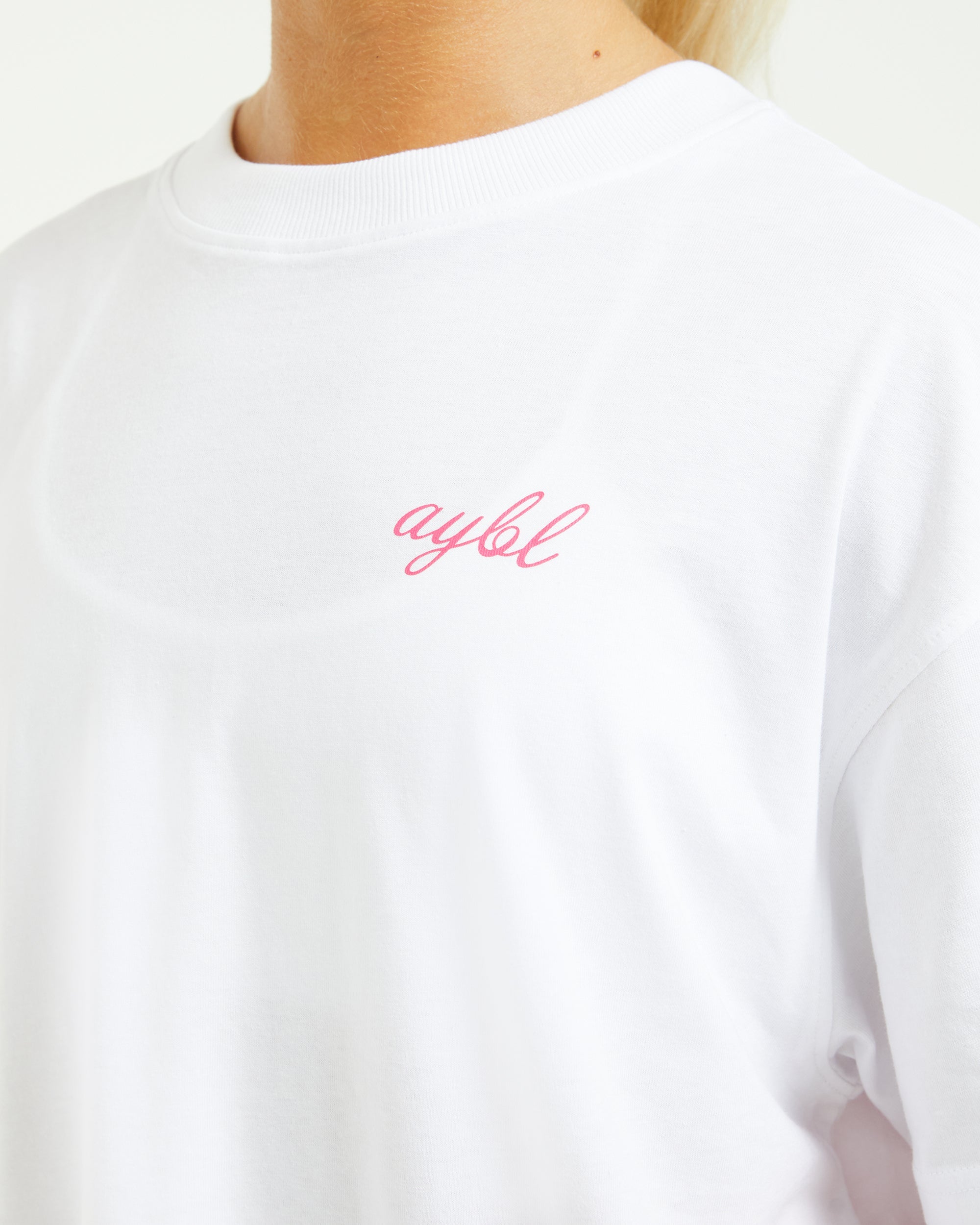 Manifest Oversized T Shirt - Wit/Roze