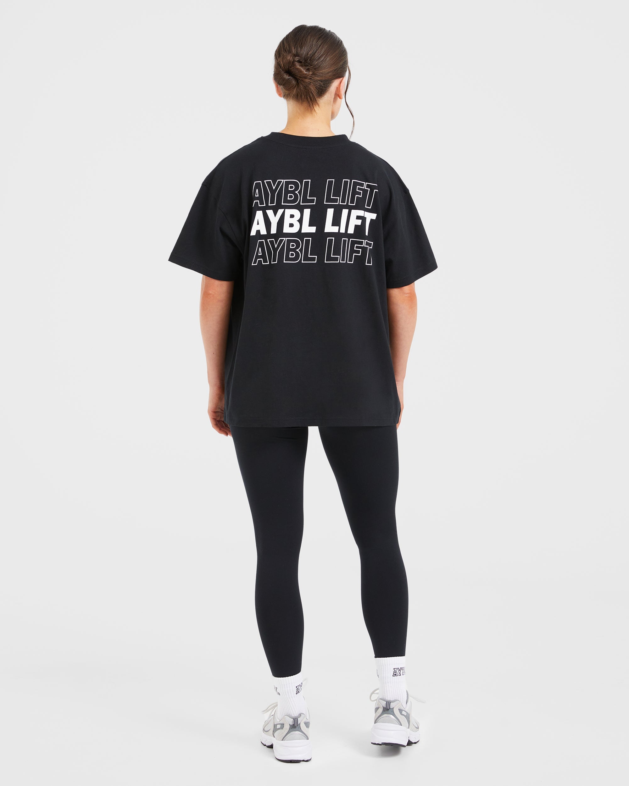 AYBL Lift Italic Oversized T Shirt - Zwart