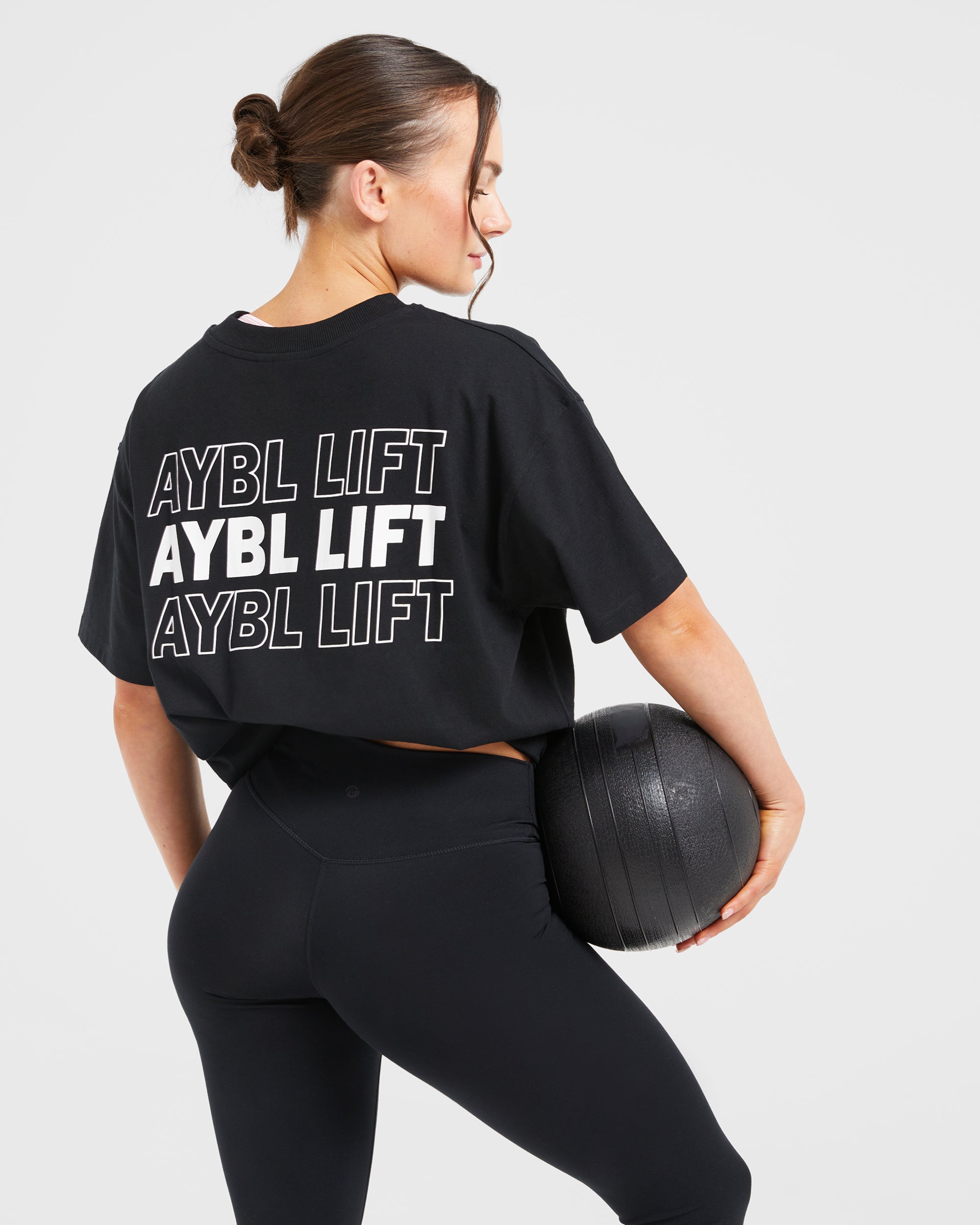 AYBL Lift Italic Oversized T Shirt - Zwart