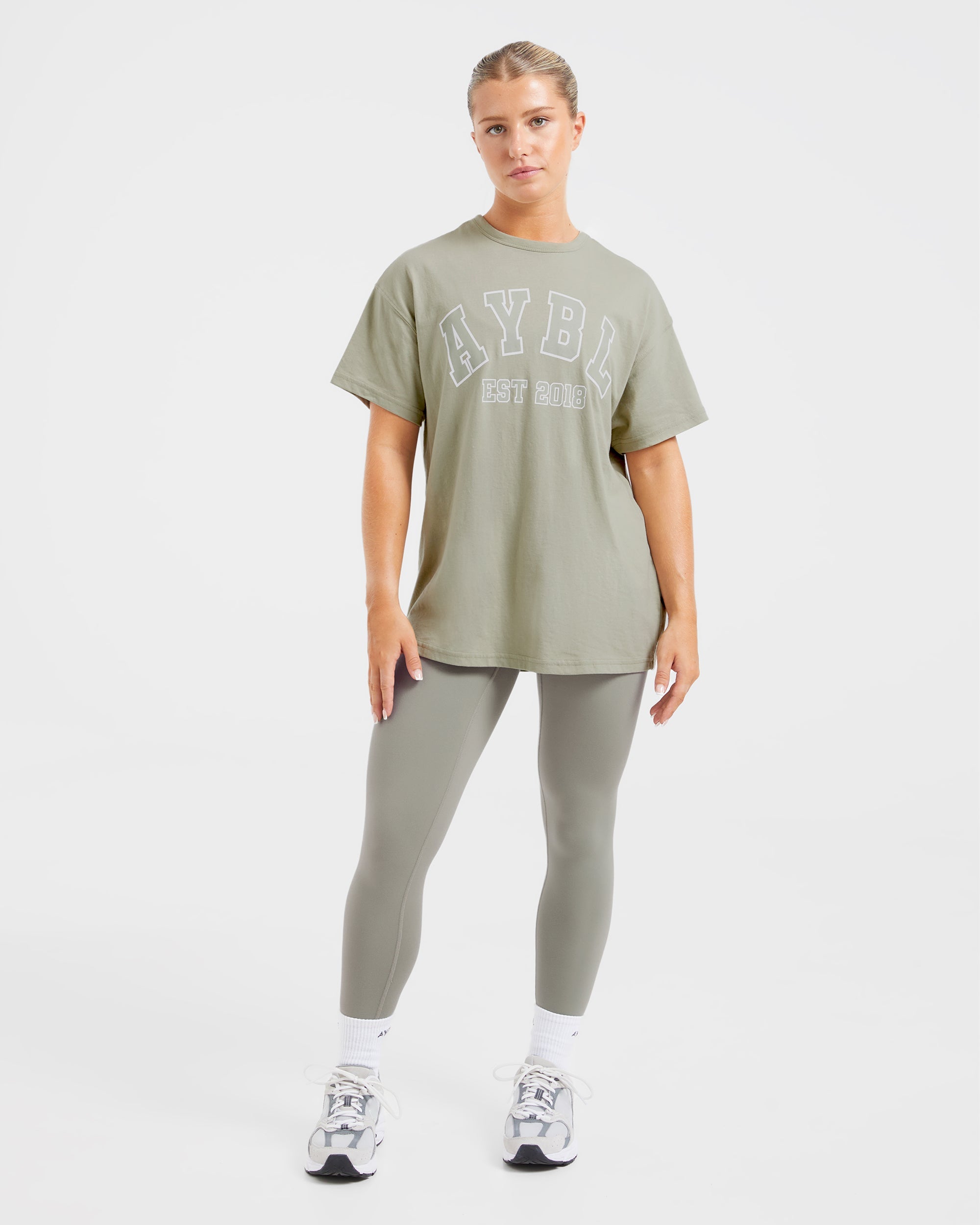 Varsity Oversized T Shirt - Olive Groen