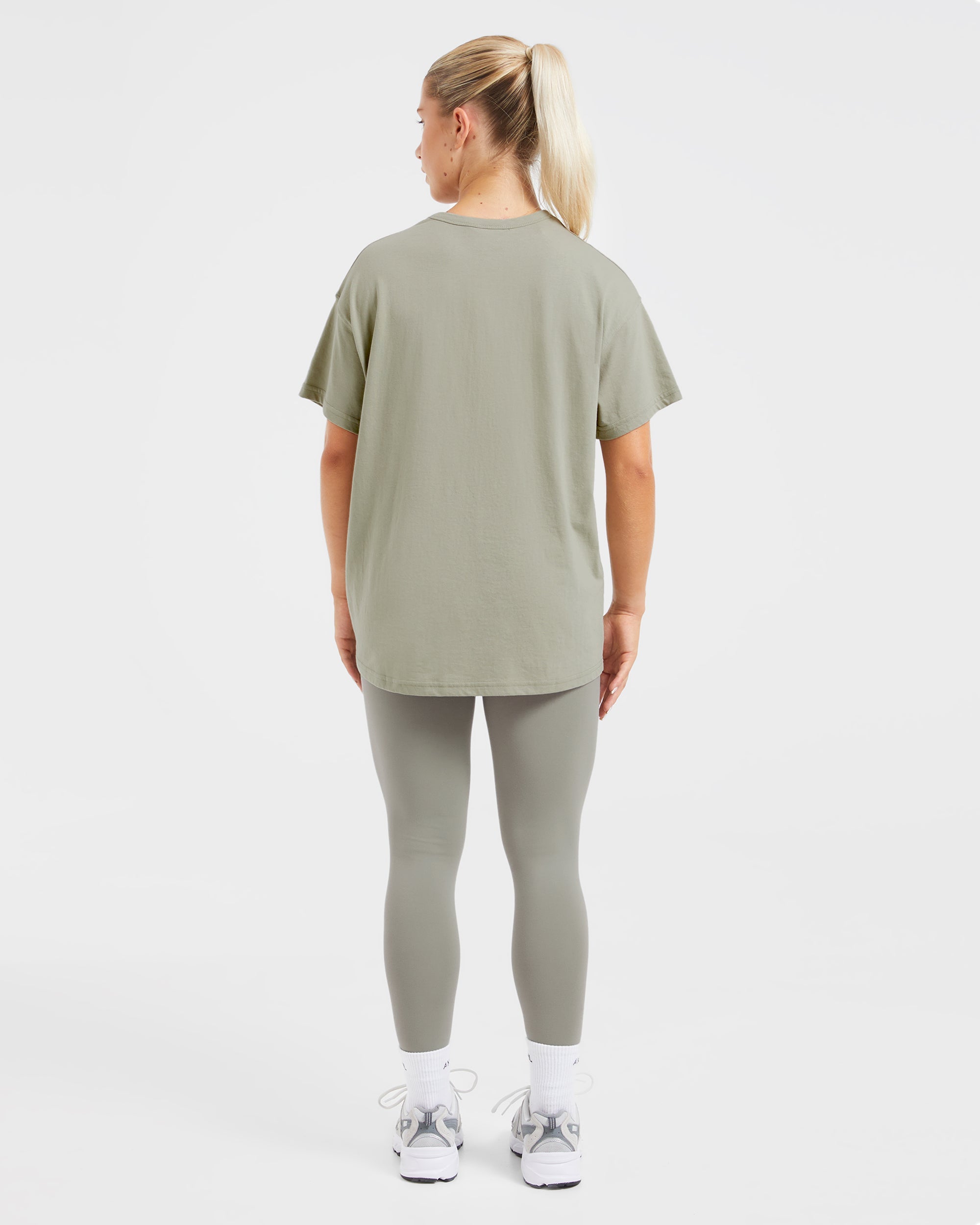 Varsity Oversized T Shirt - Olive Groen