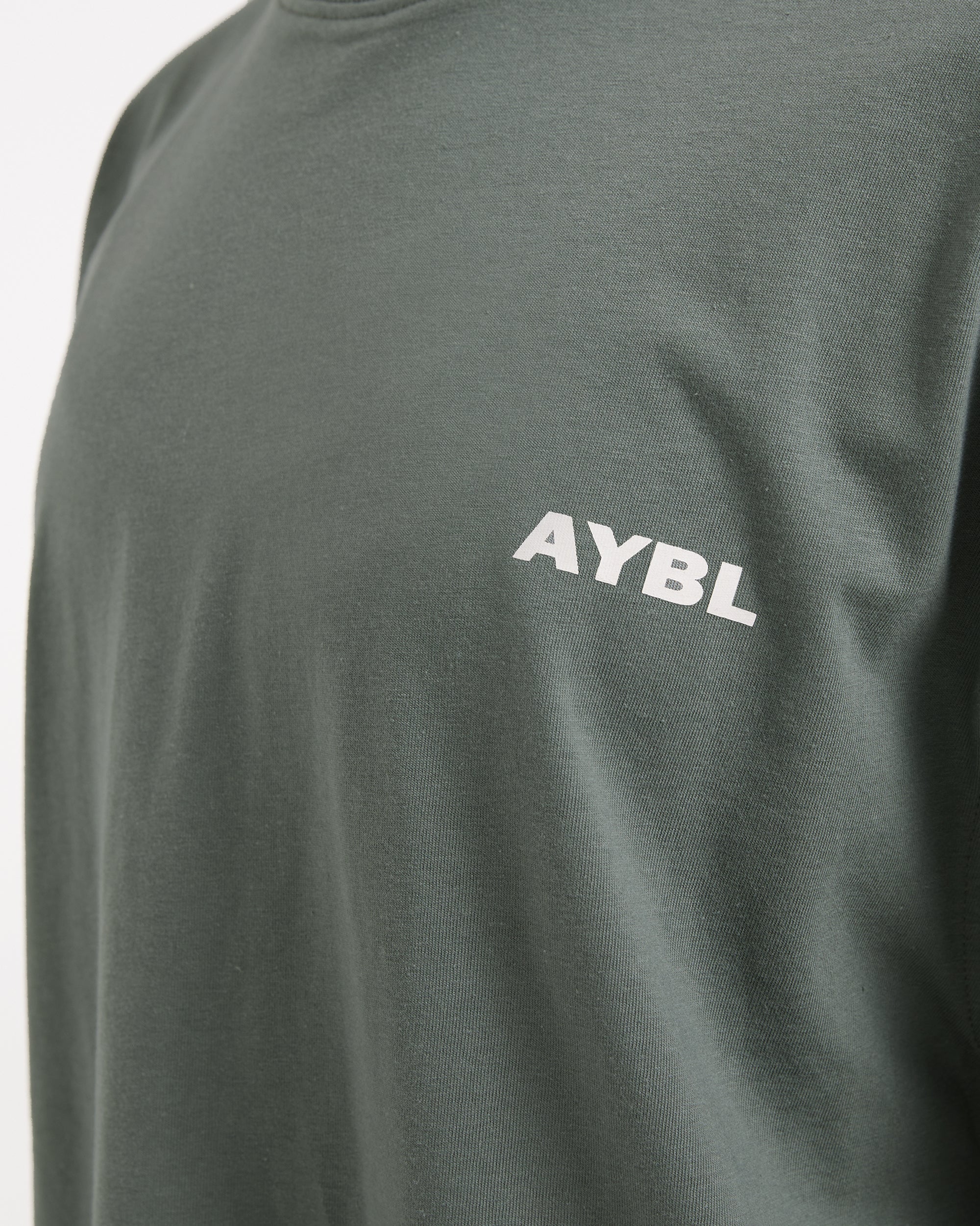 AYBL Lift Italic Oversized T Shirt - Groen/Off Wit