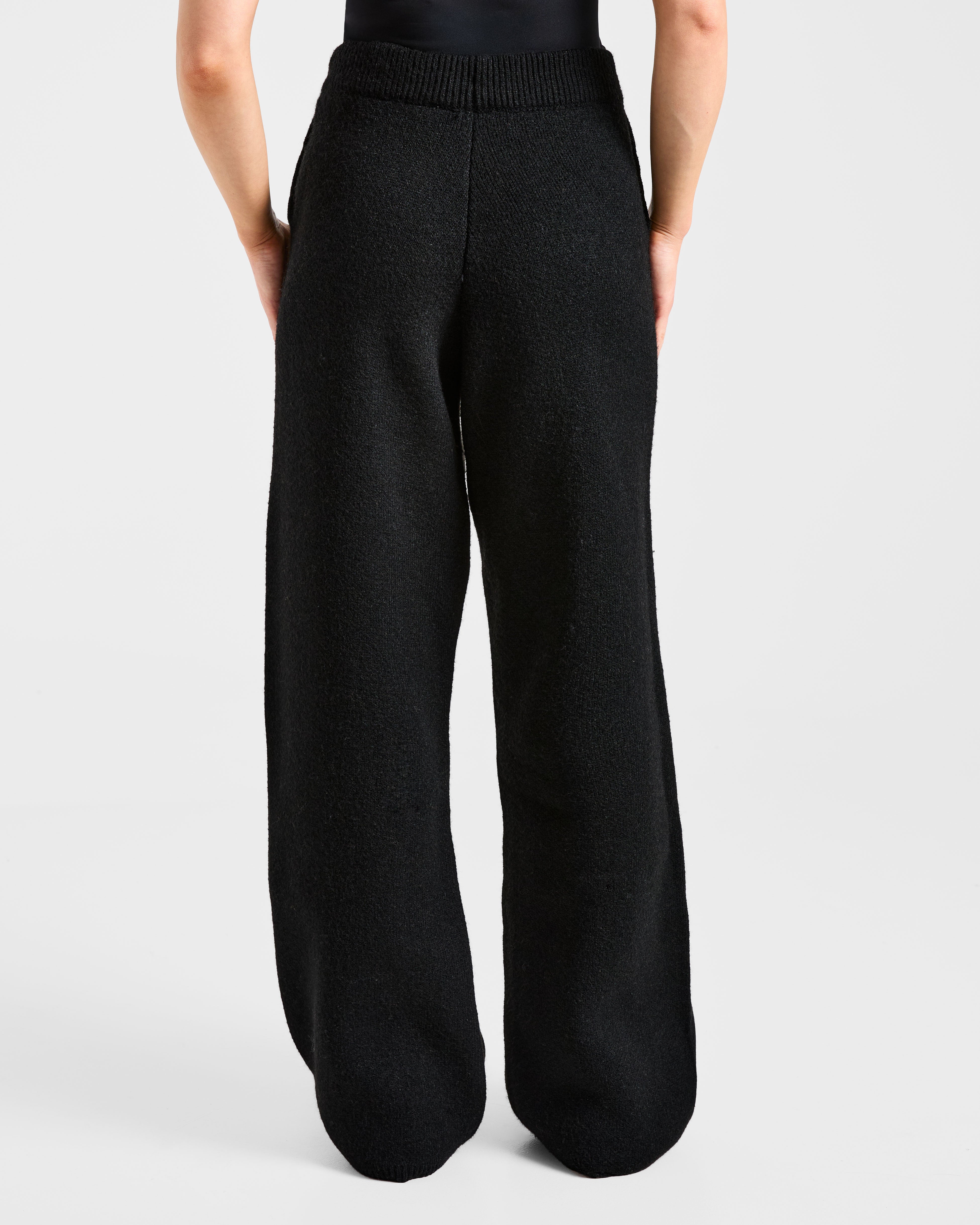 Soft Oversized Knitted Straight Leg Joggers - Zwart