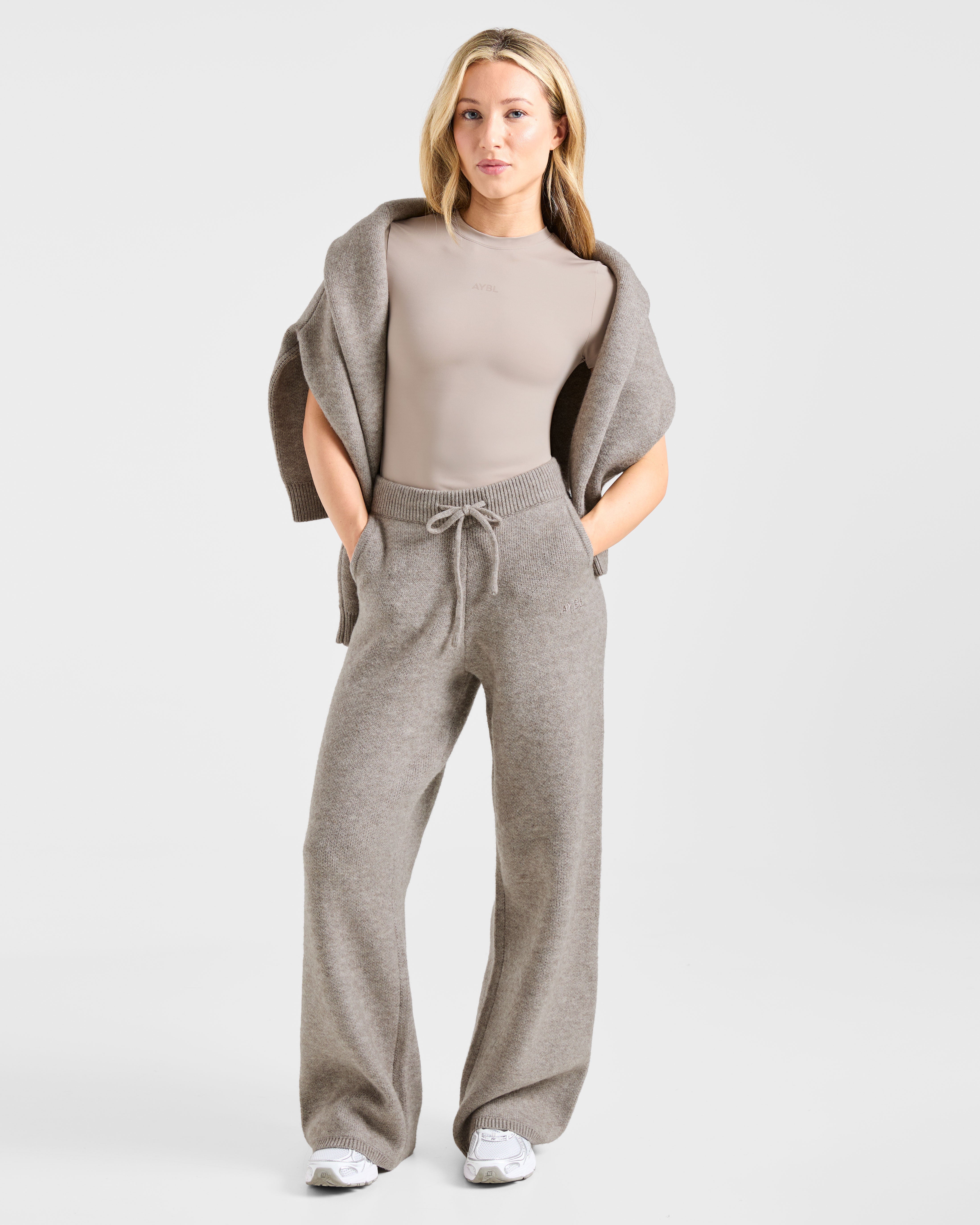 Soft Oversized Knitted Straight Leg Joggers - Bruin Marl