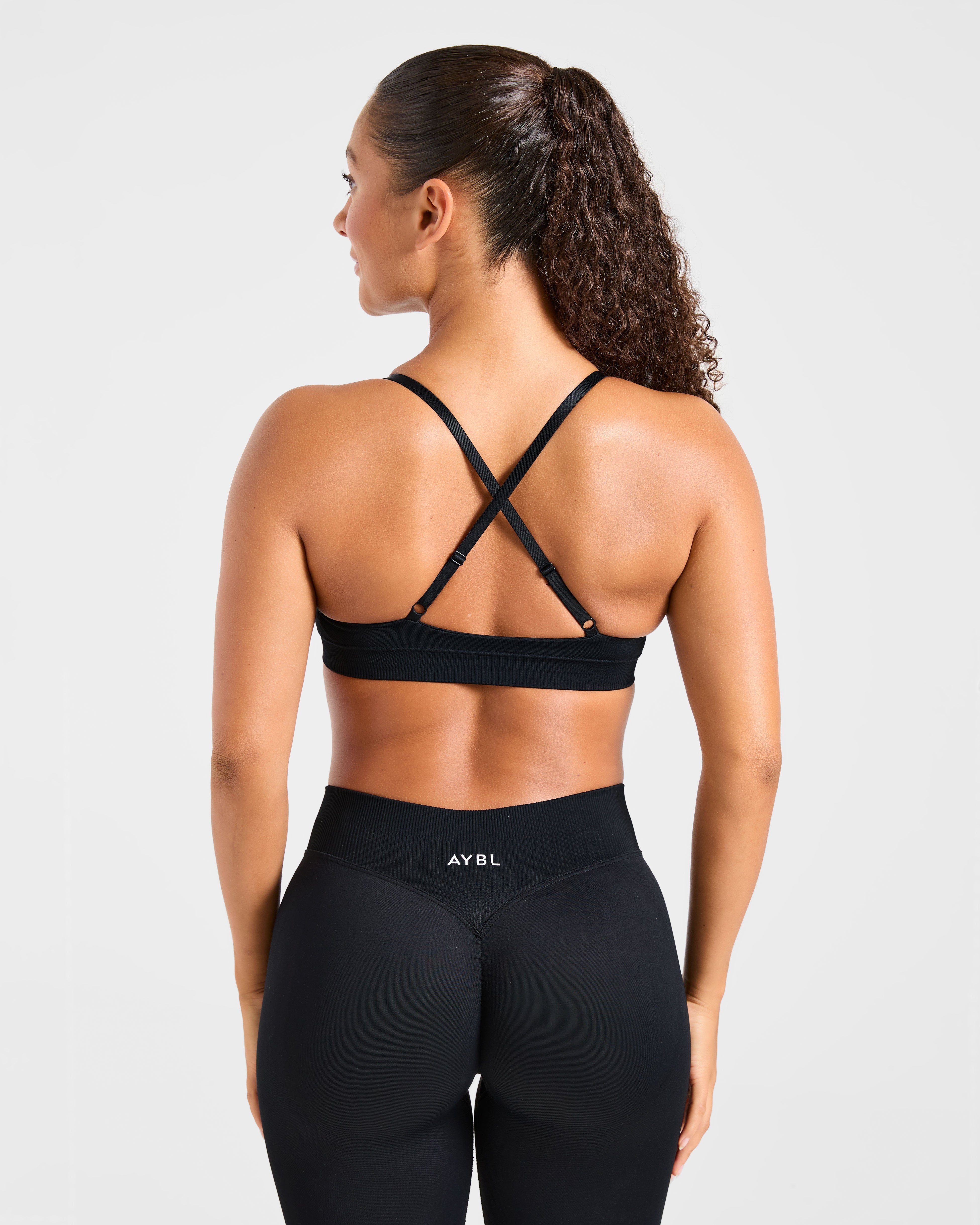 Enhance Seamless Sports Bra - Zwart
