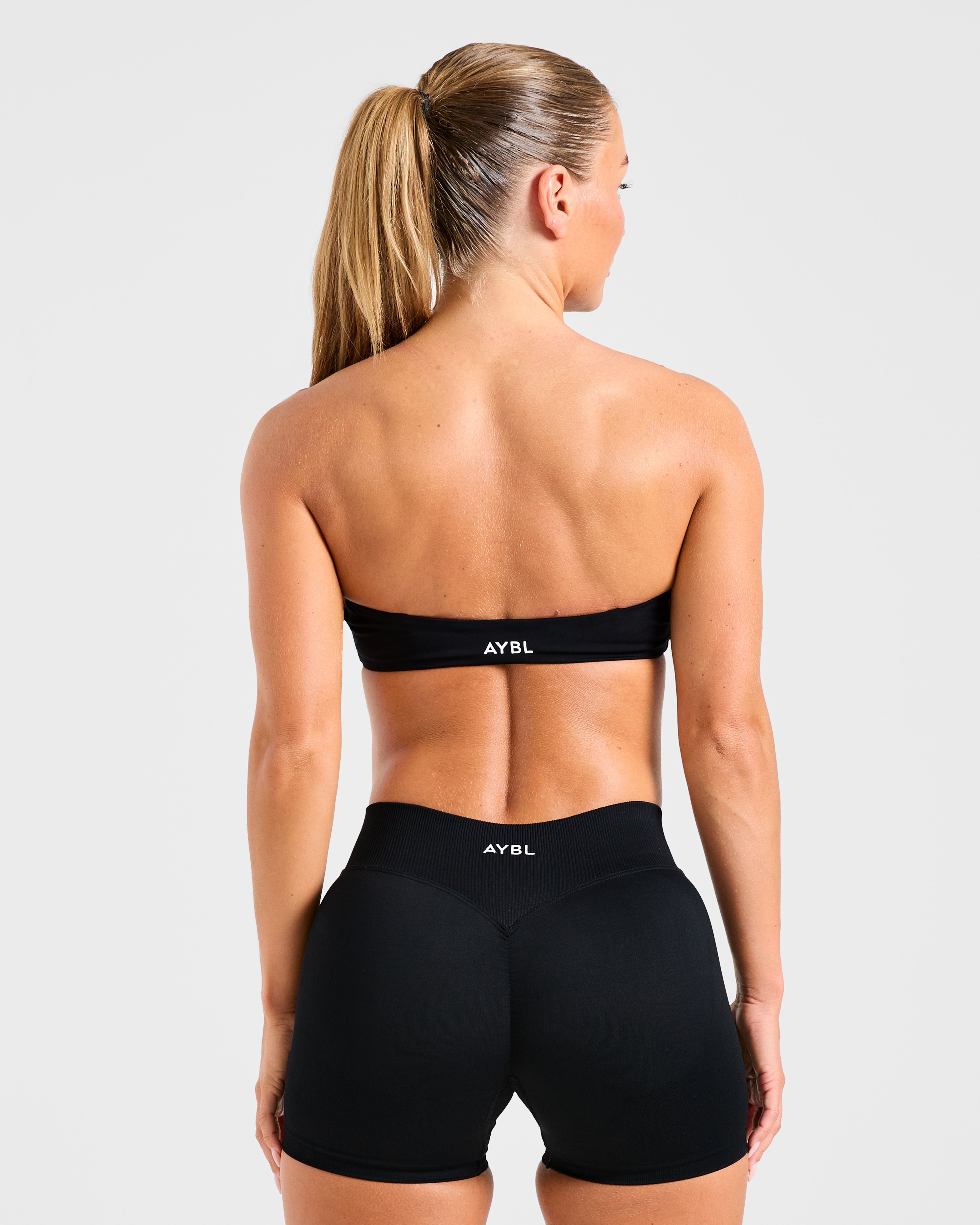 Essential Bandeau Sports Bra - Zwart