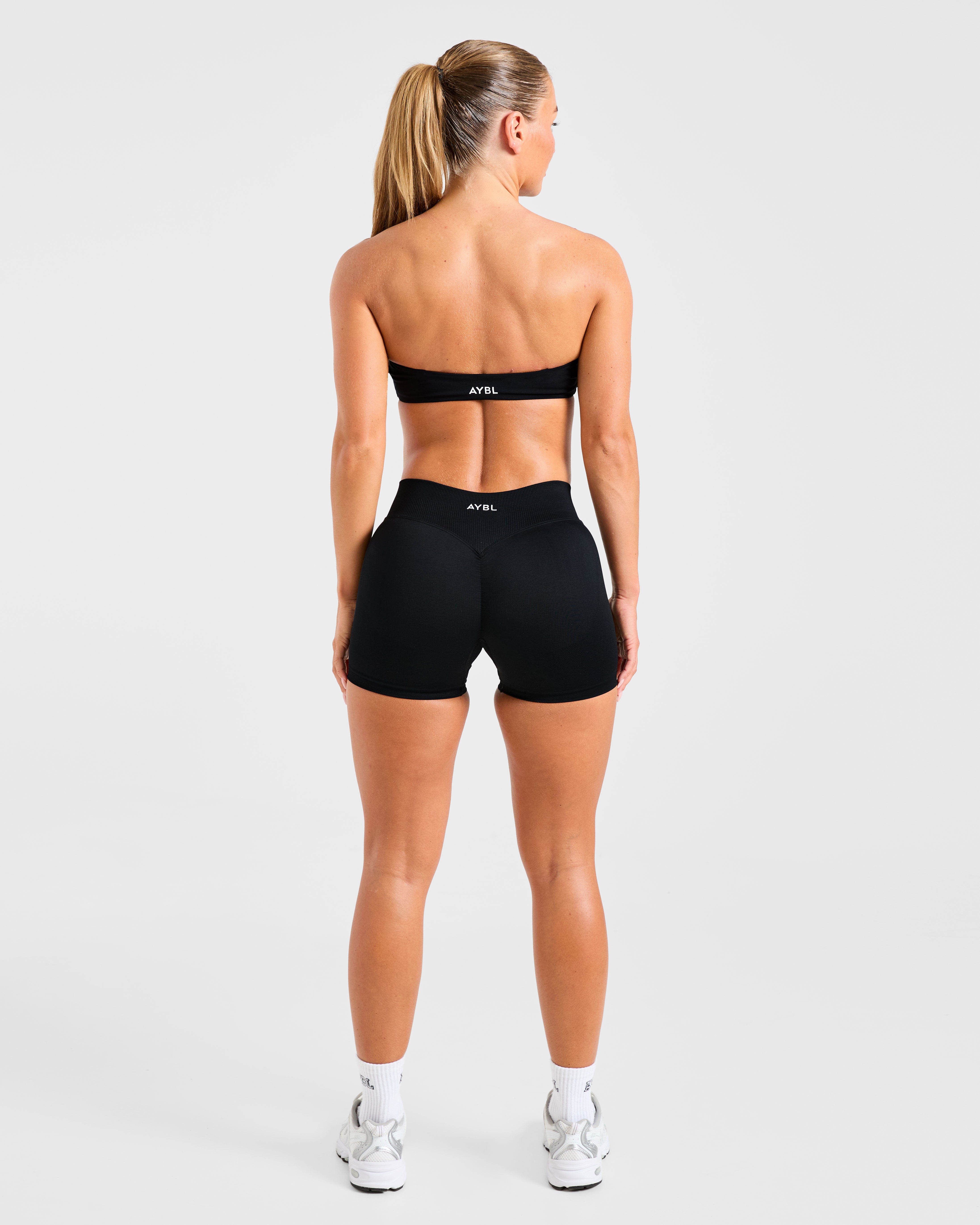 Essential Bandeau Sports Bra - Zwart