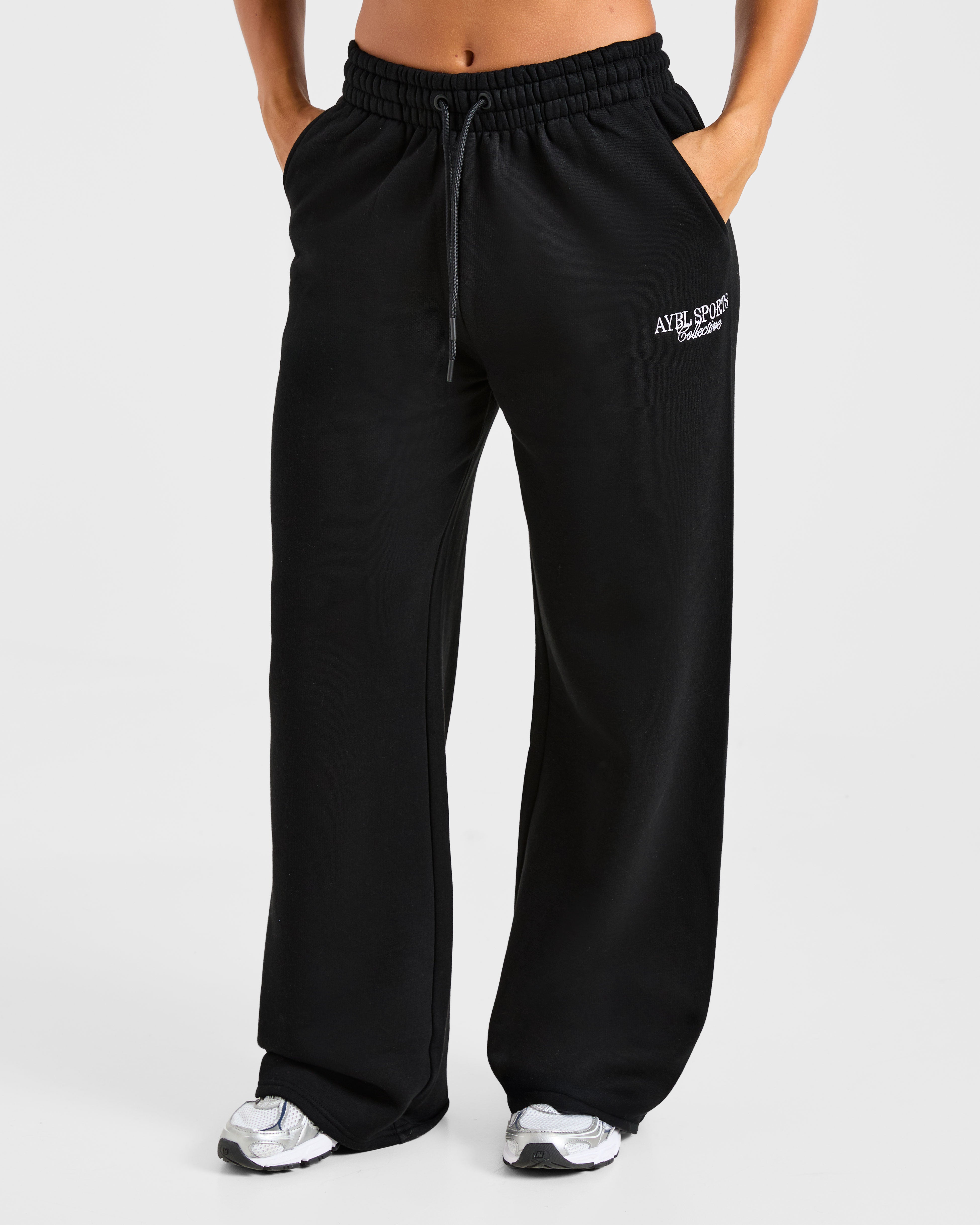 Sports Collective Oversized Straight Leg Joggers - Zwart