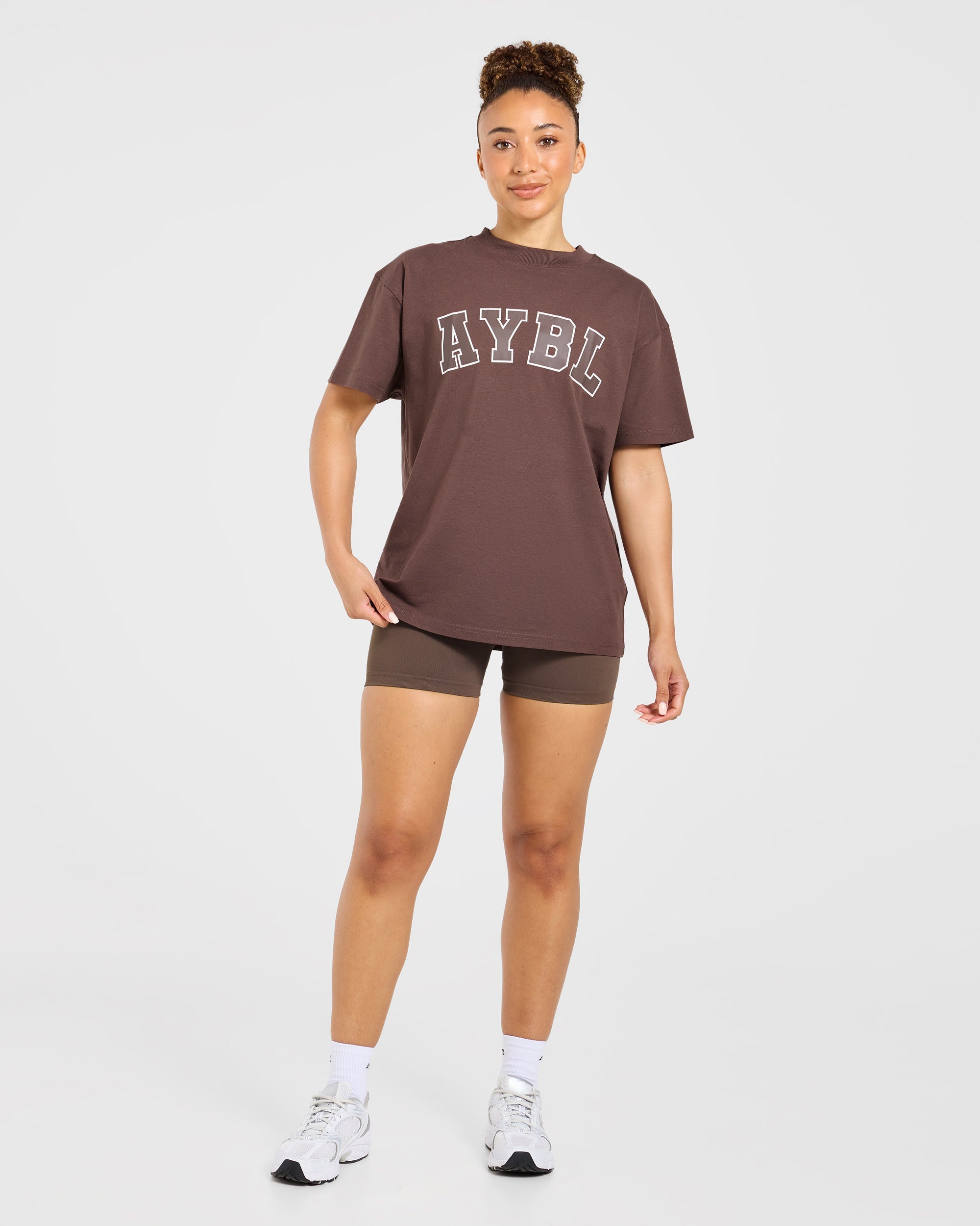Varsity 2.0 Oversized T Shirt - Bruin