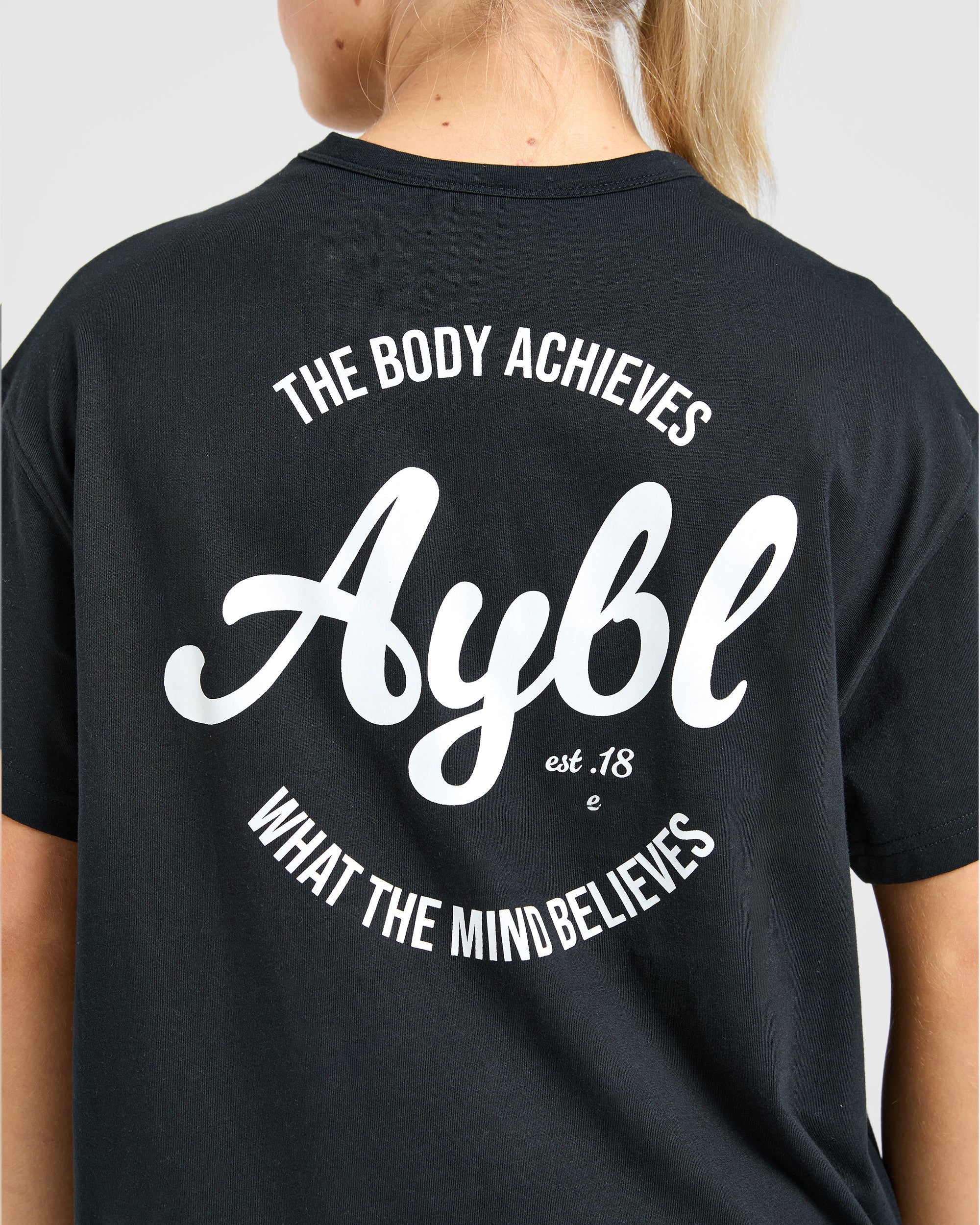 Body Achieve Mind Believe Oversized T Shirt - Zwart