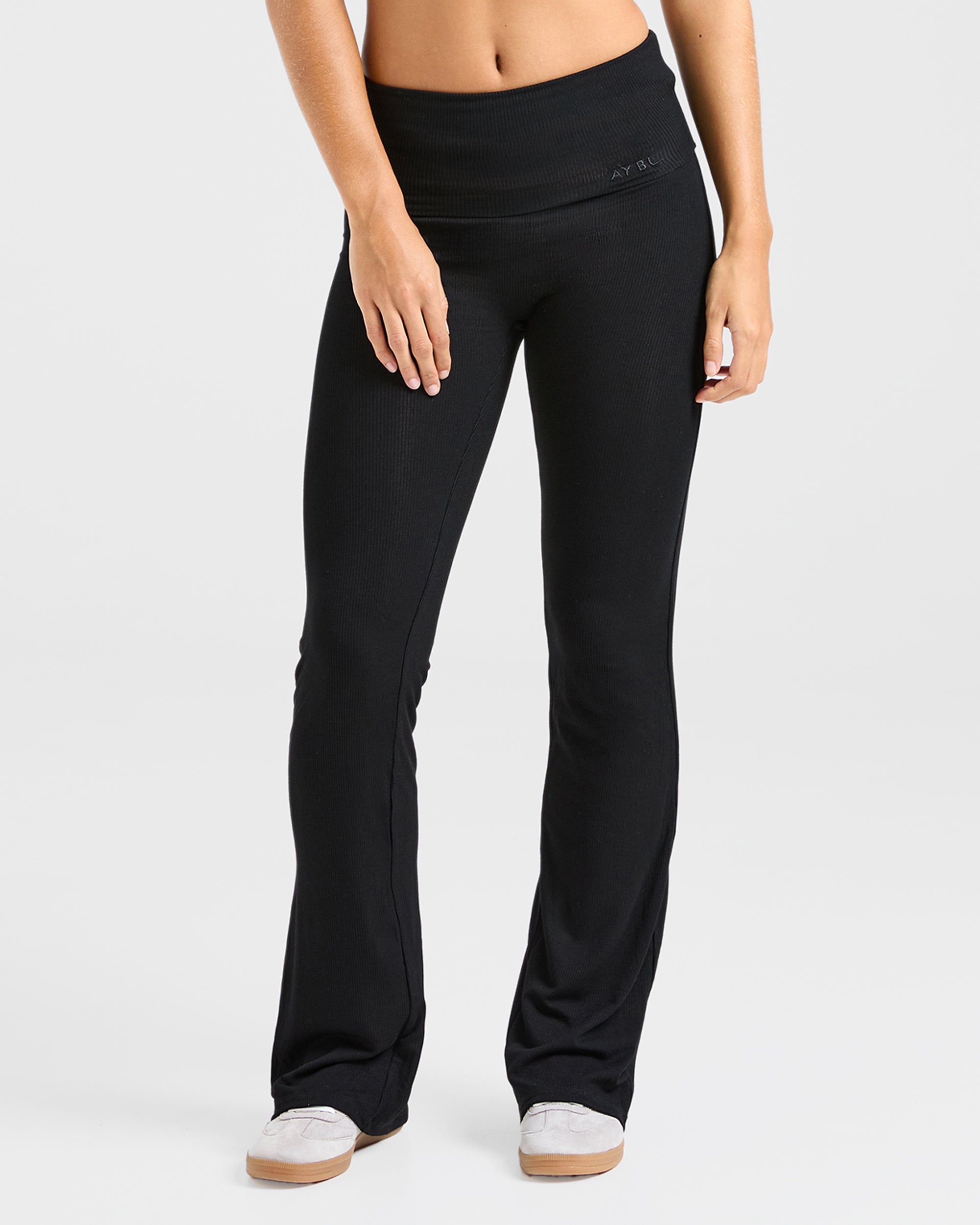 Lounge Ribbed Foldover Flared Leggings - Zwart