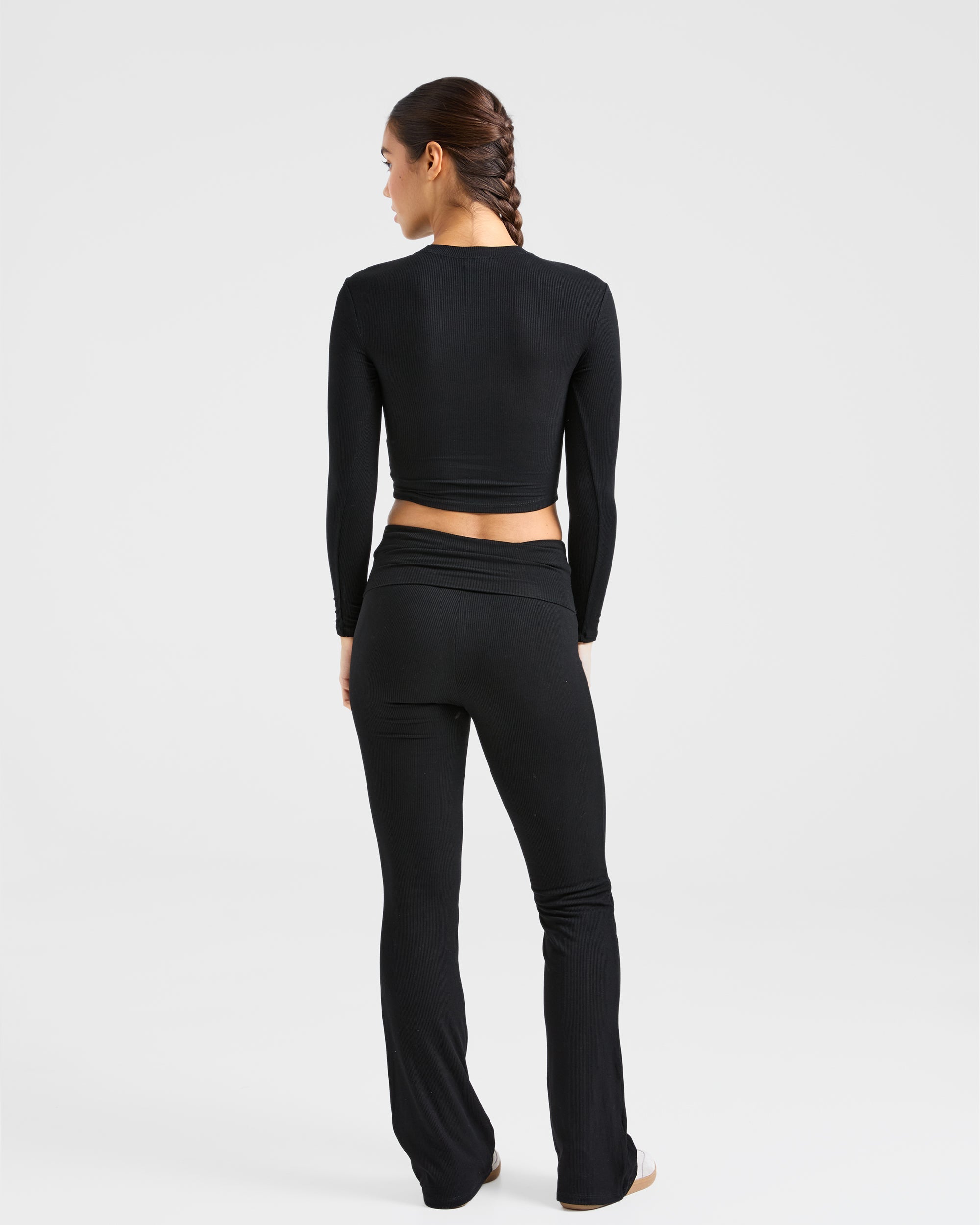 Lounge Ribbed Long Sleeve - Zwart