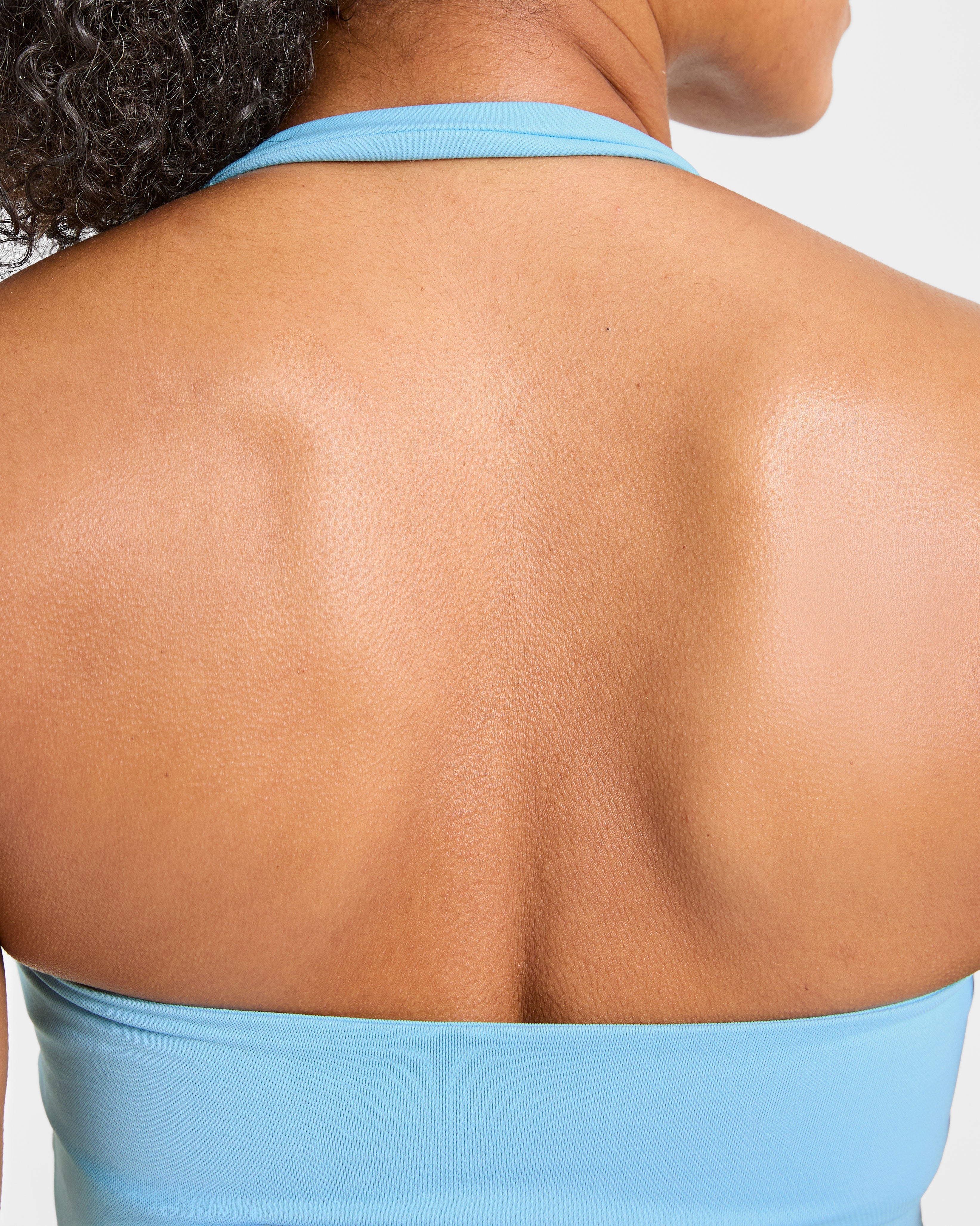 Enhance Seamless Halterneck Top - Powder Blauw