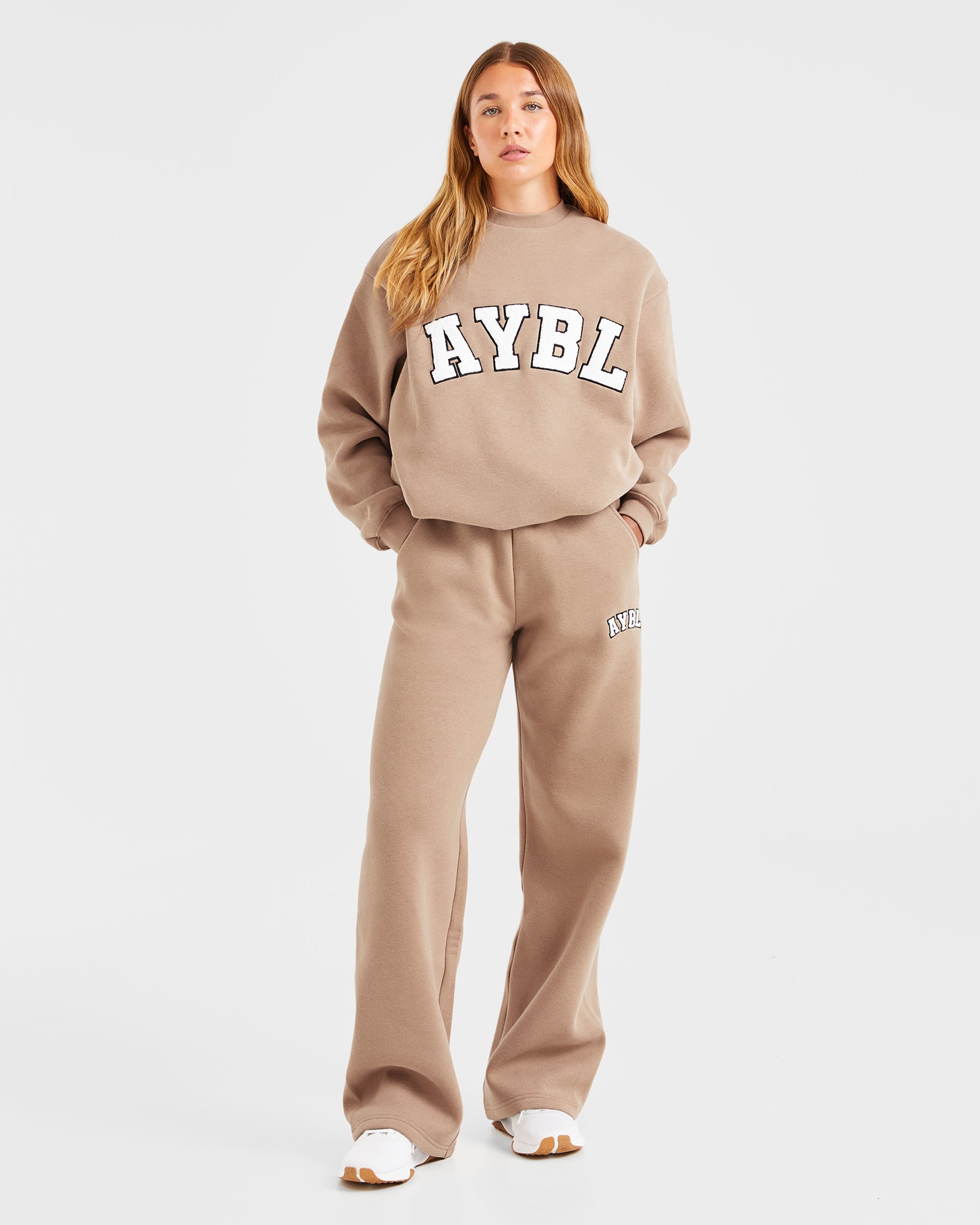 Varsity Oversized Straight Leg Joggers - Latte Bruin