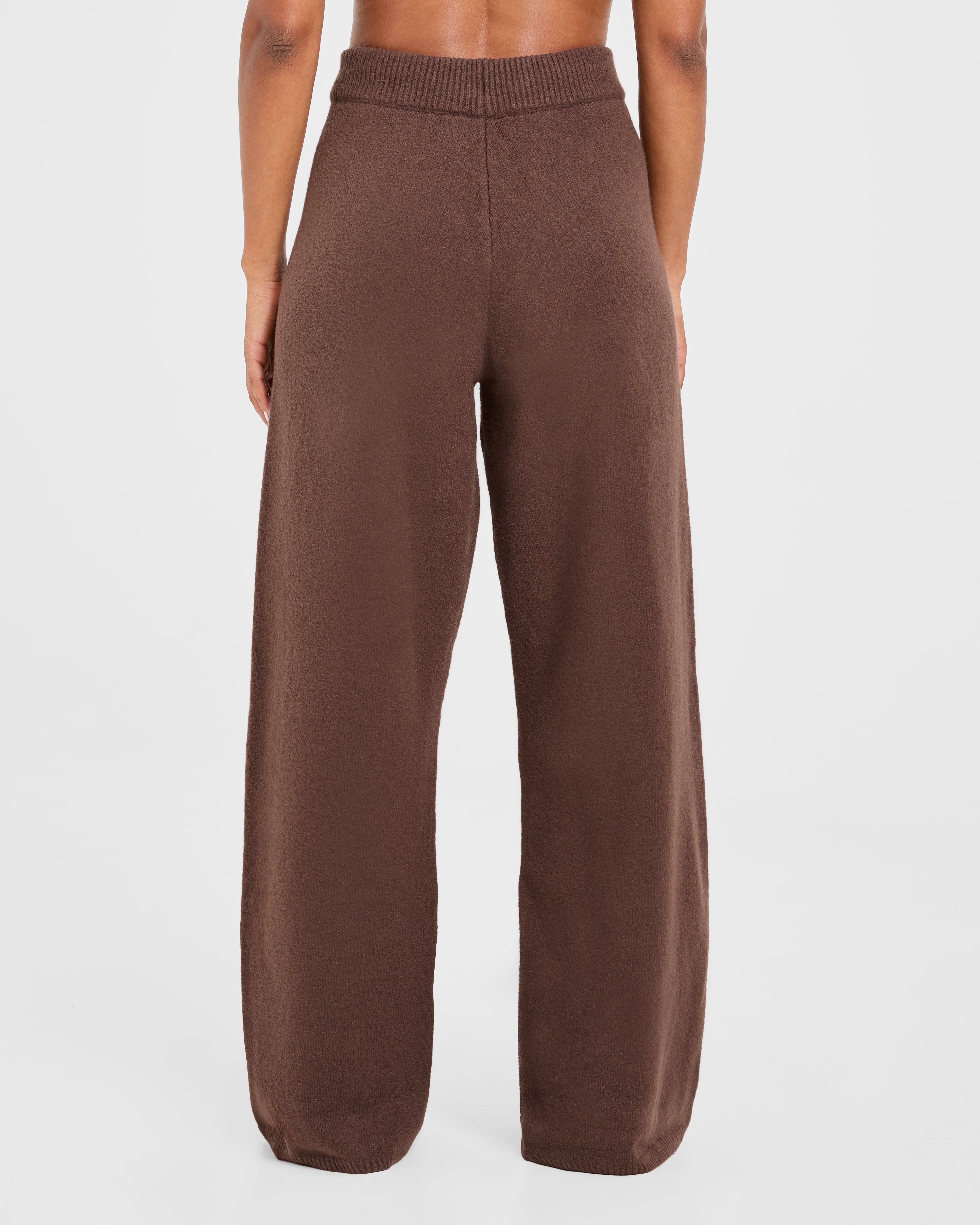 Varsity Oversized Knitted Joggers - Bruin