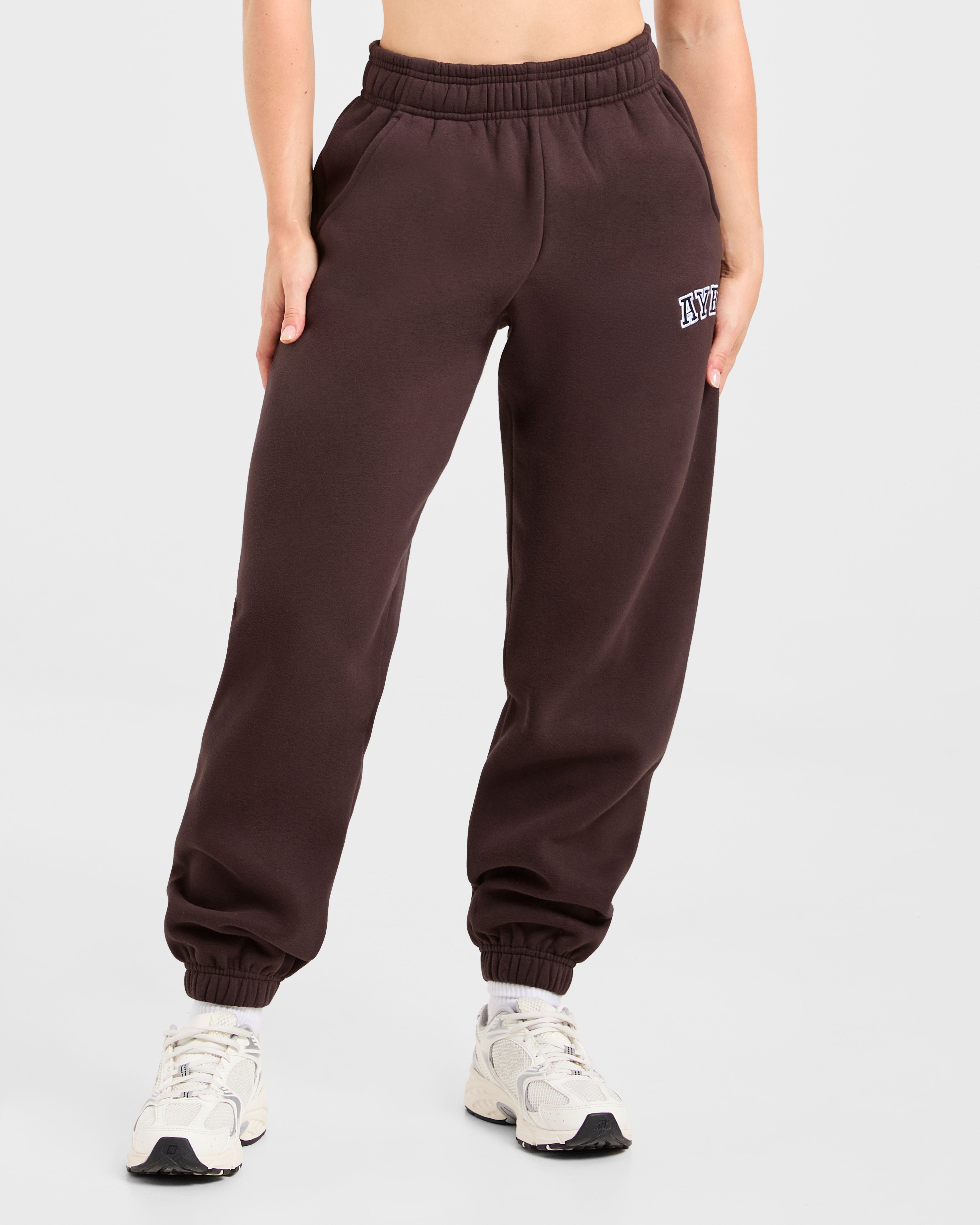 Varsity 2.0 Oversized Joggers - Cocoa Bruin