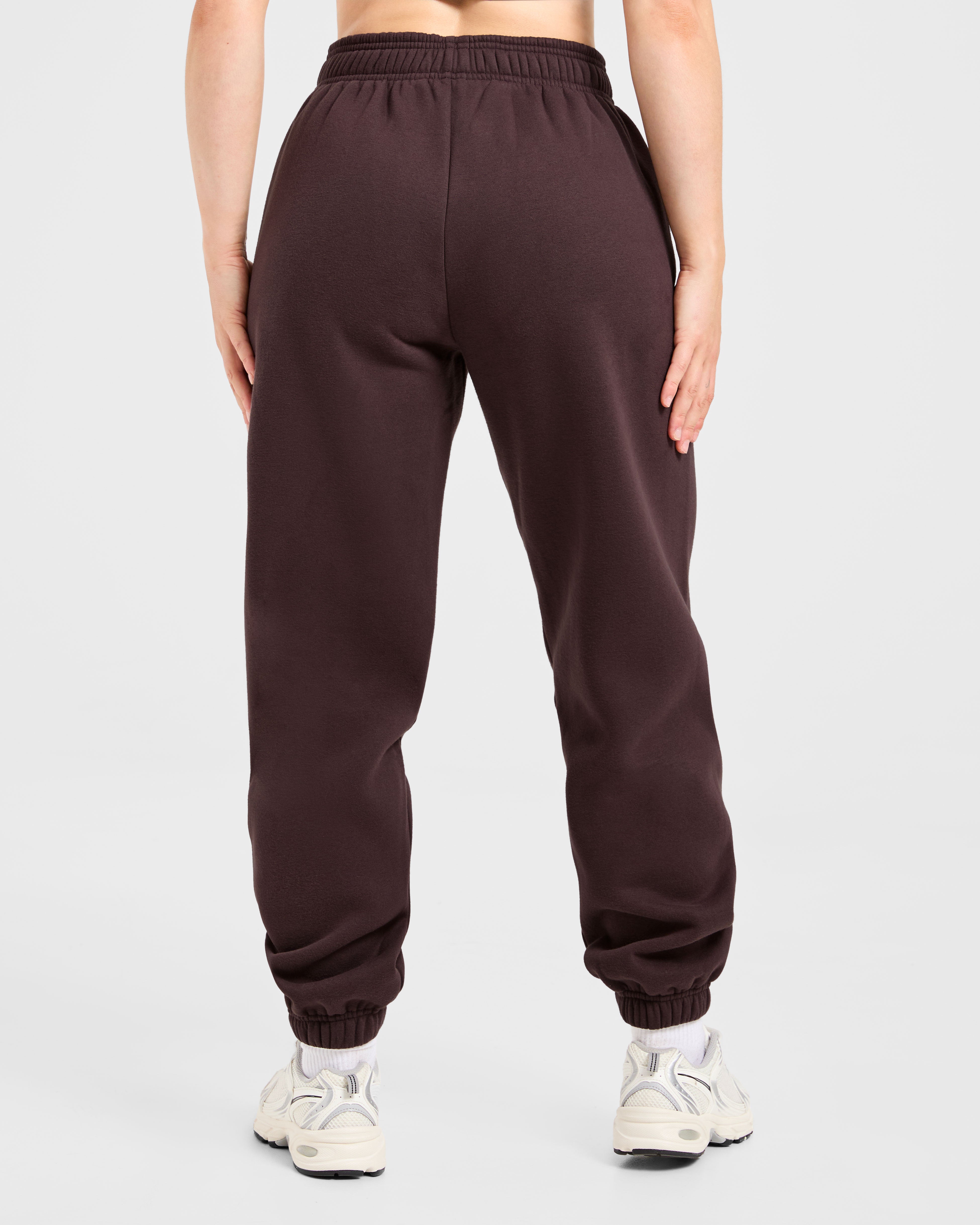 Varsity 2.0 Oversized Joggers - Cocoa Bruin
