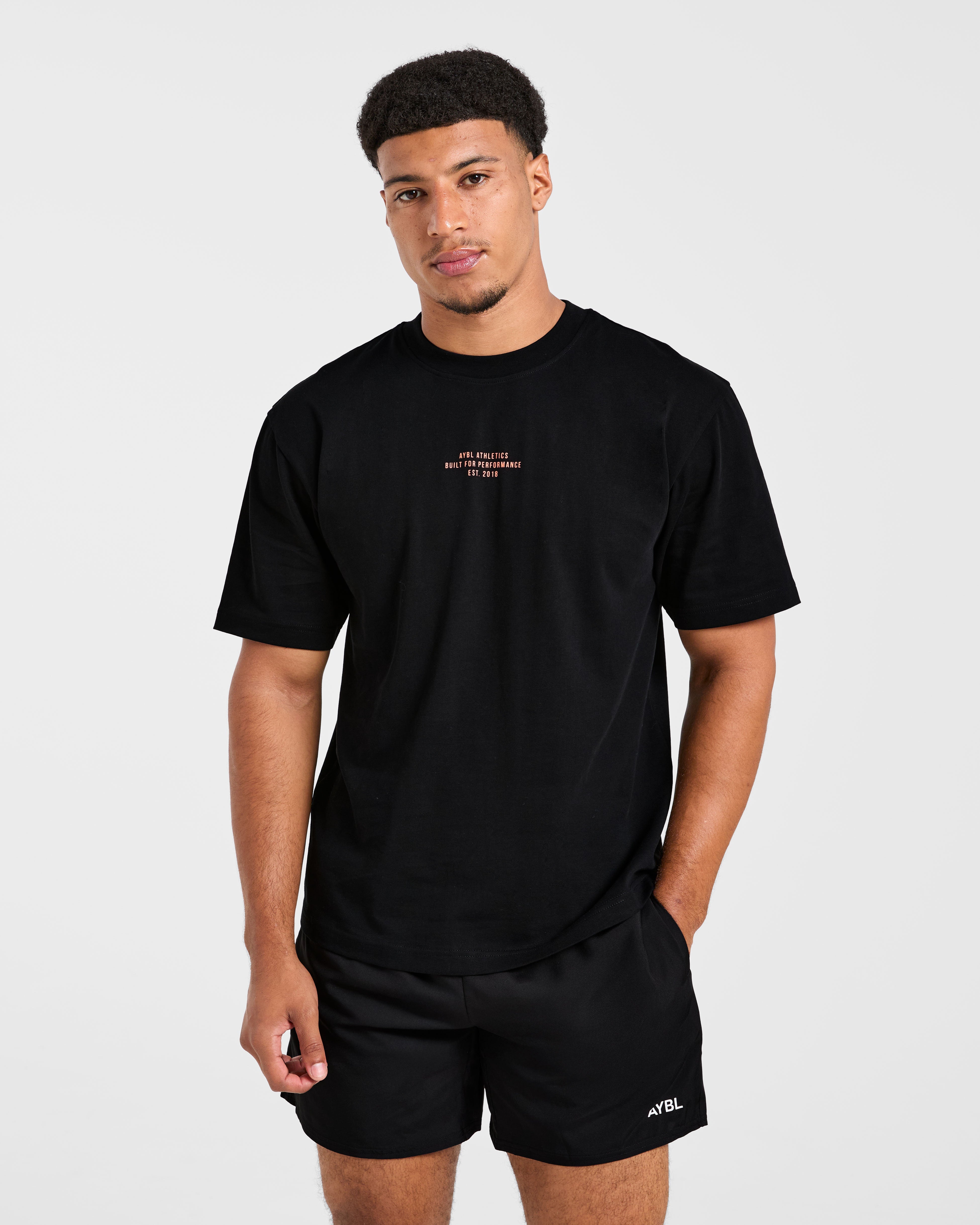 Athletics Performance T Shirt - Zwart/Oranje