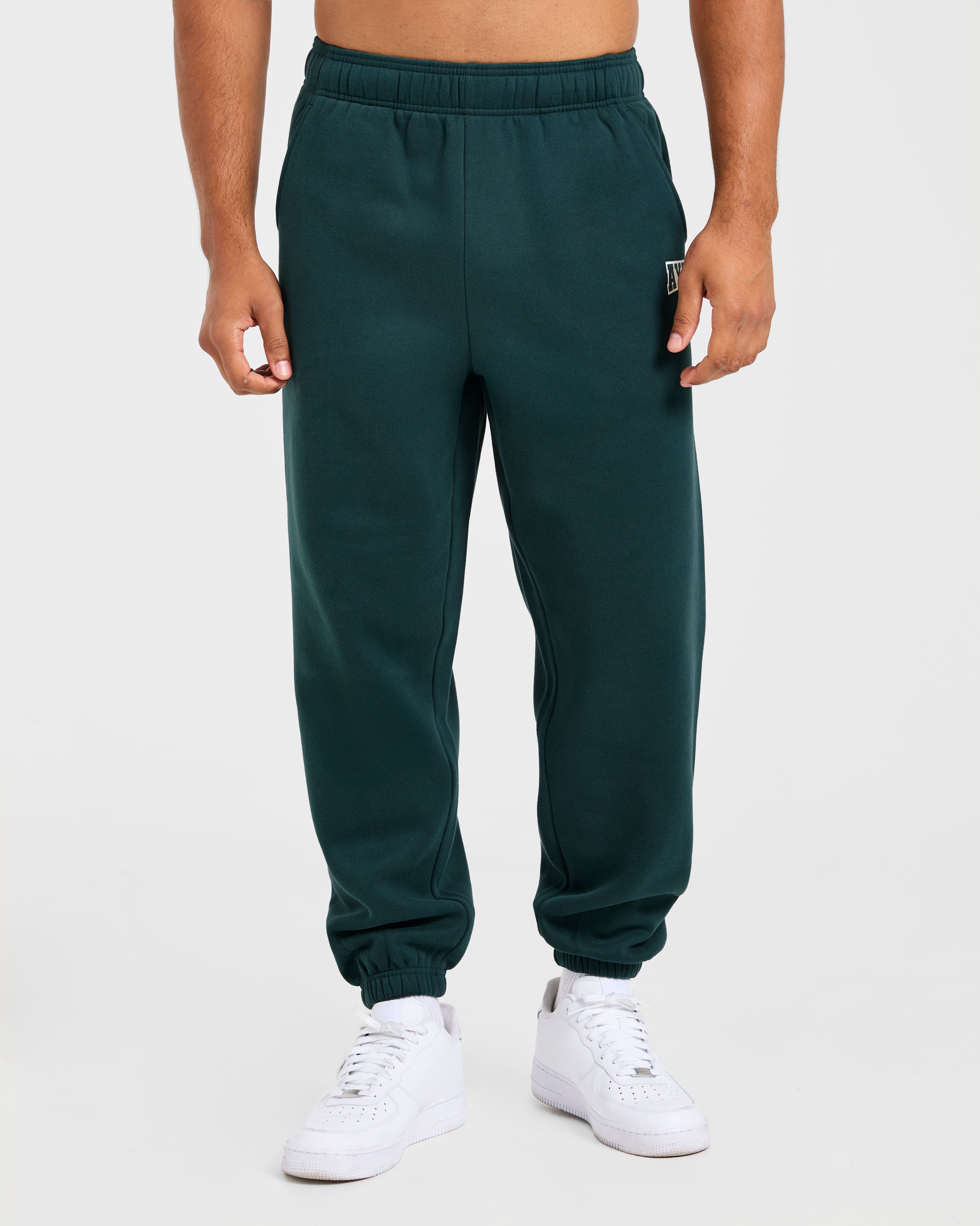 Academy Oversized Joggers - Pine Groen