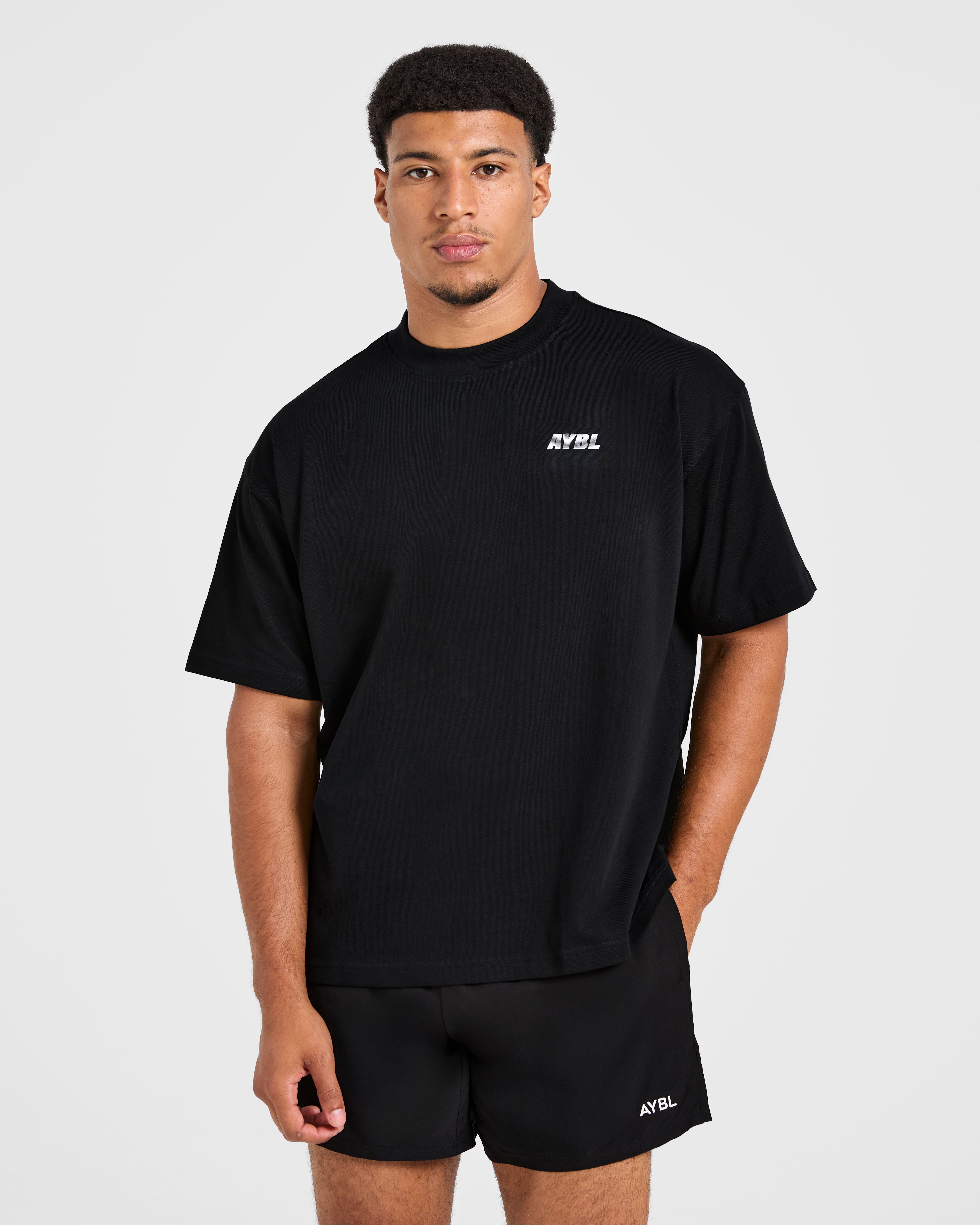 Sportswear Essentials Oversized T Shirt - Zwart