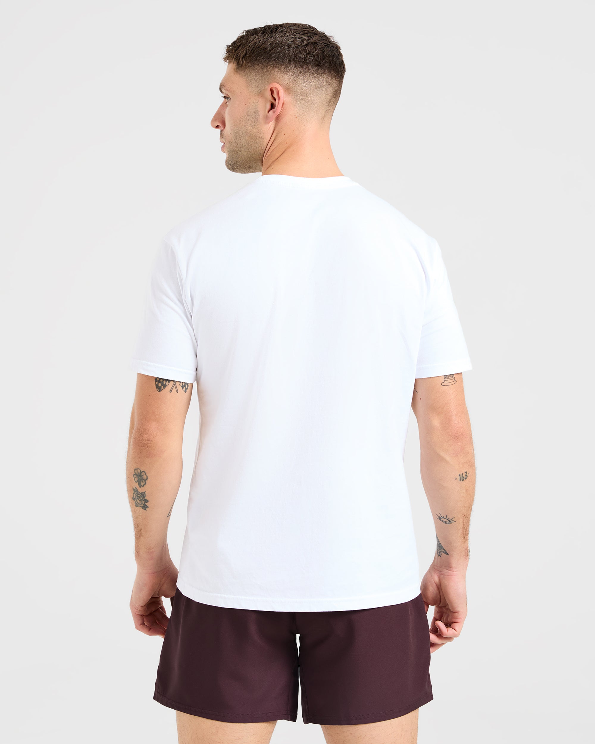 Essential T Shirt - Wit