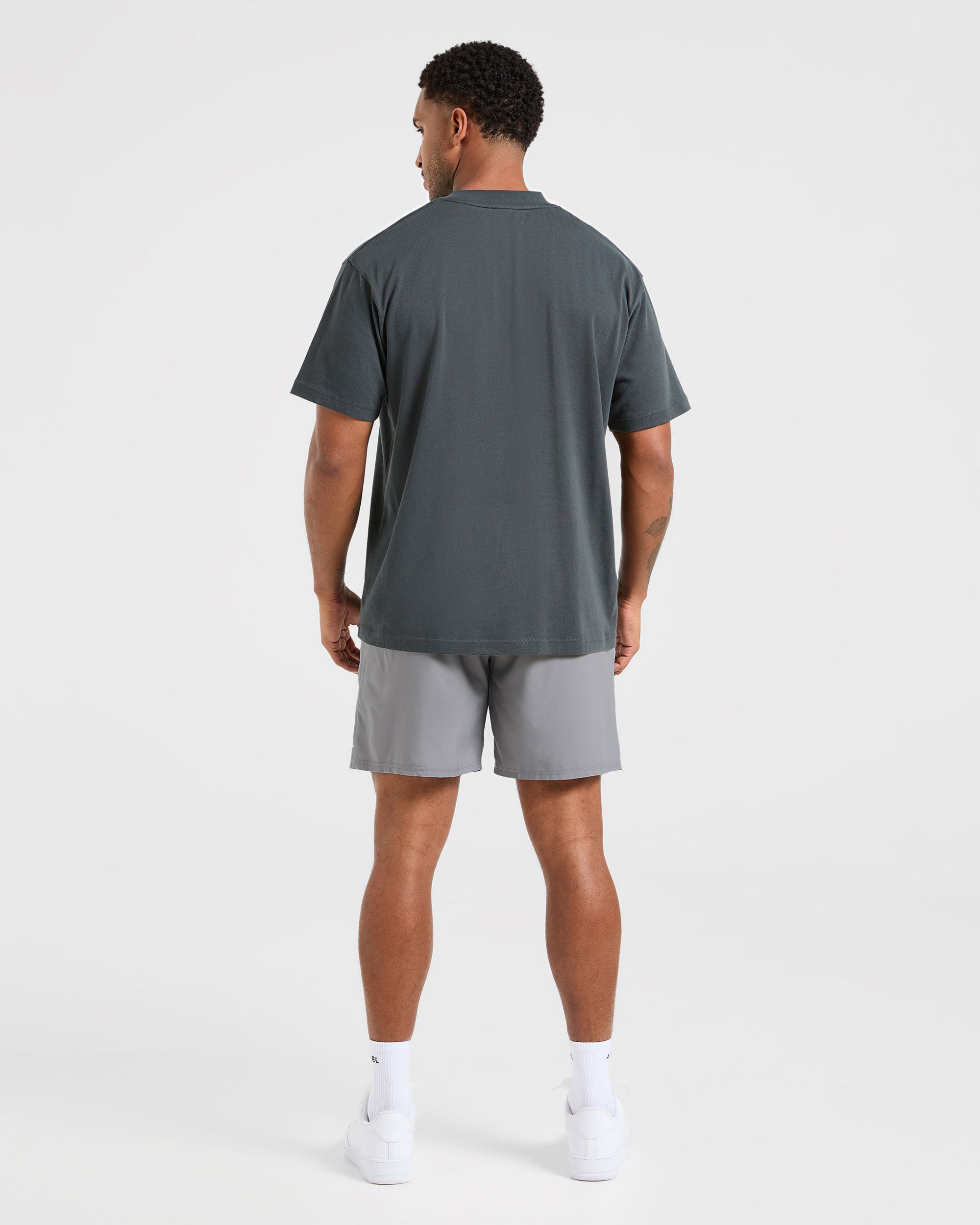 Core 7" Shorts - Grijs