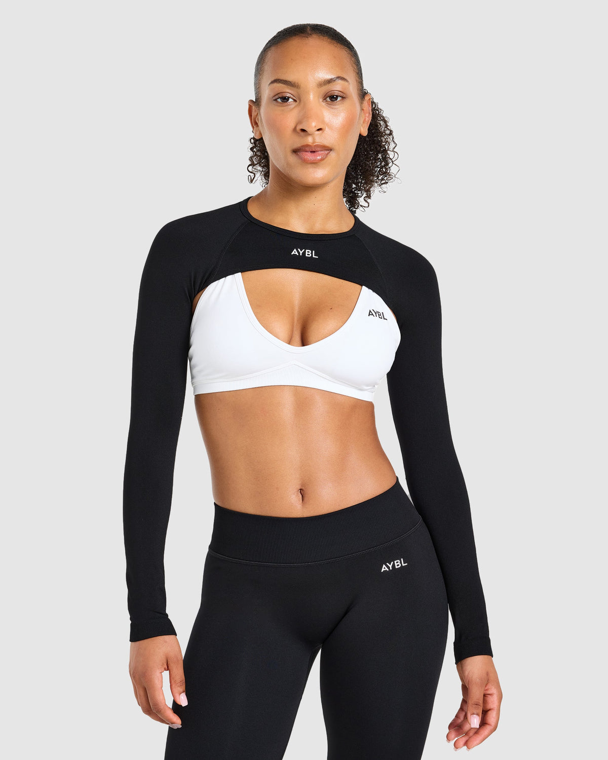 Adapt Seamless Shrug - Zwart