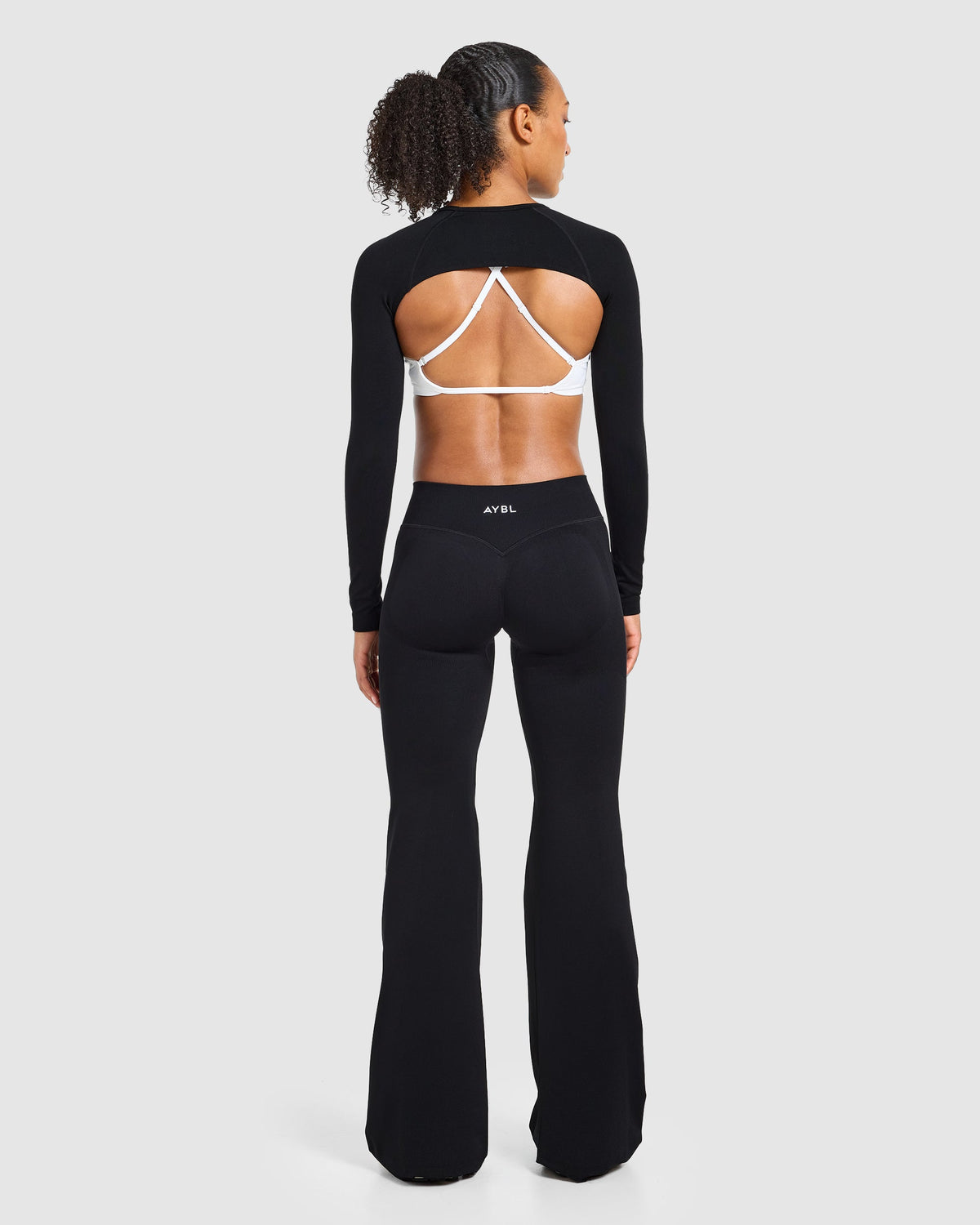 Adapt Seamless Shrug - Zwart