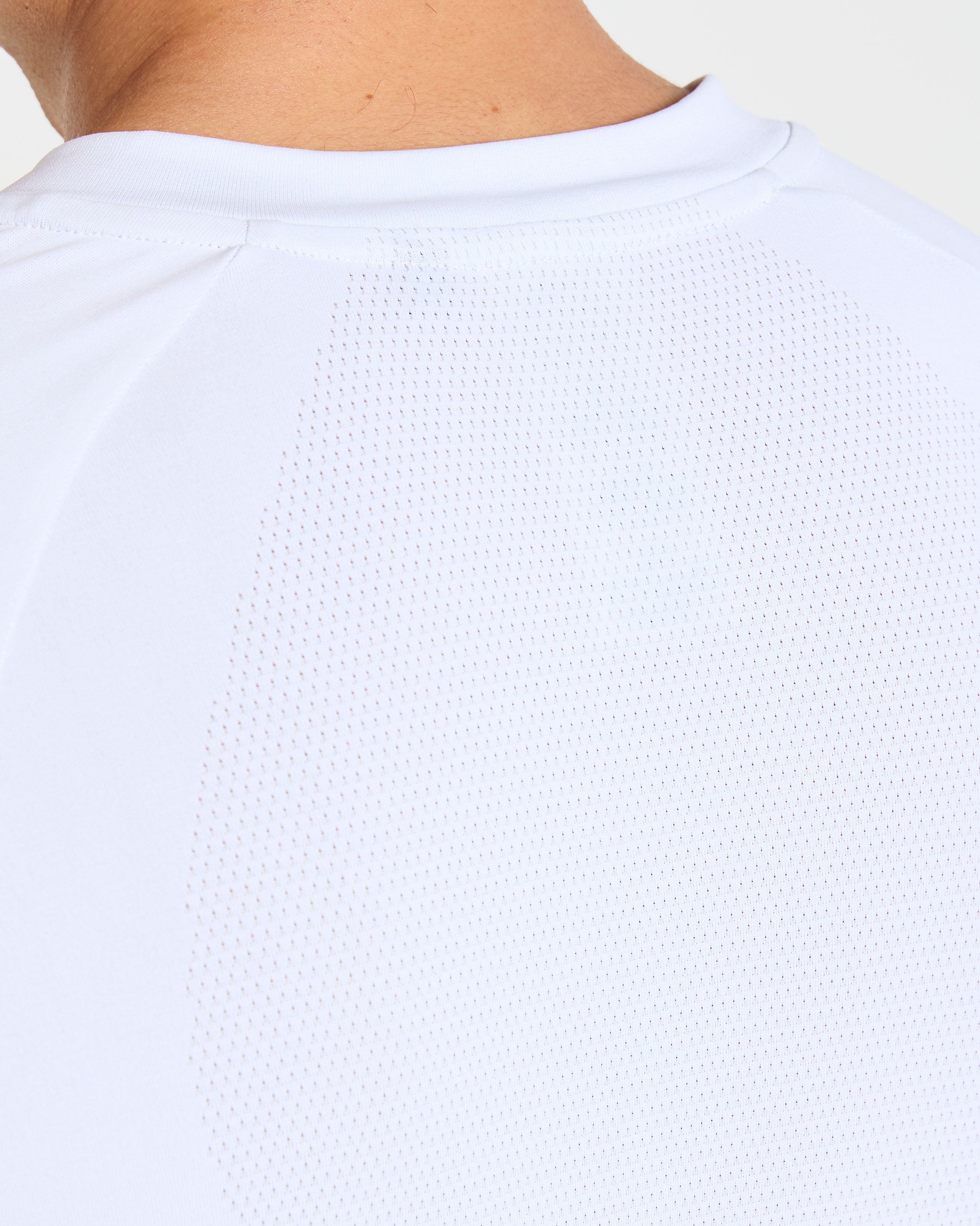 Attain Seamless Long Sleeve T Shirt - Storm Wit