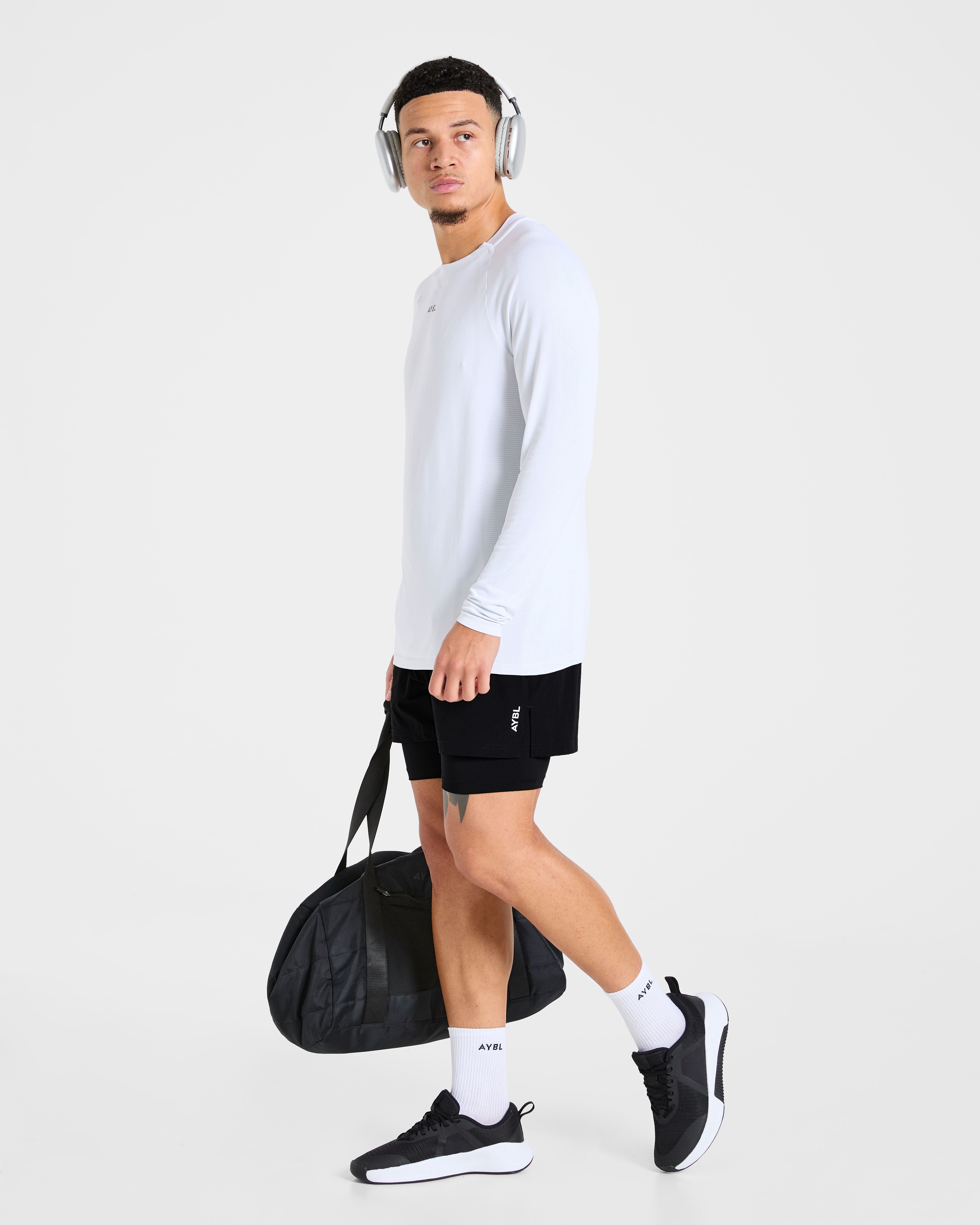 Attain Seamless Long Sleeve T Shirt - Storm Wit