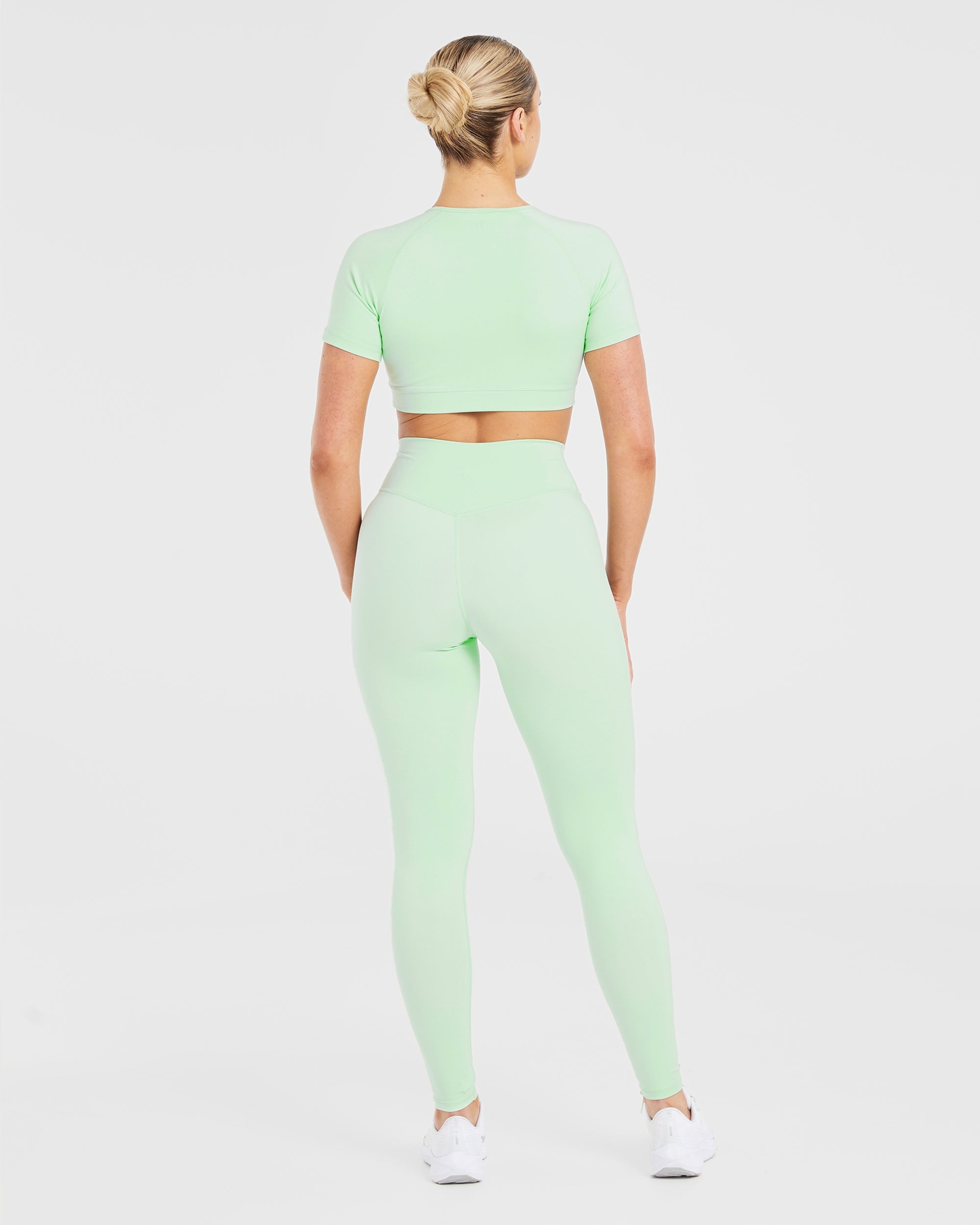 Staple Crop Top - Mint Groen