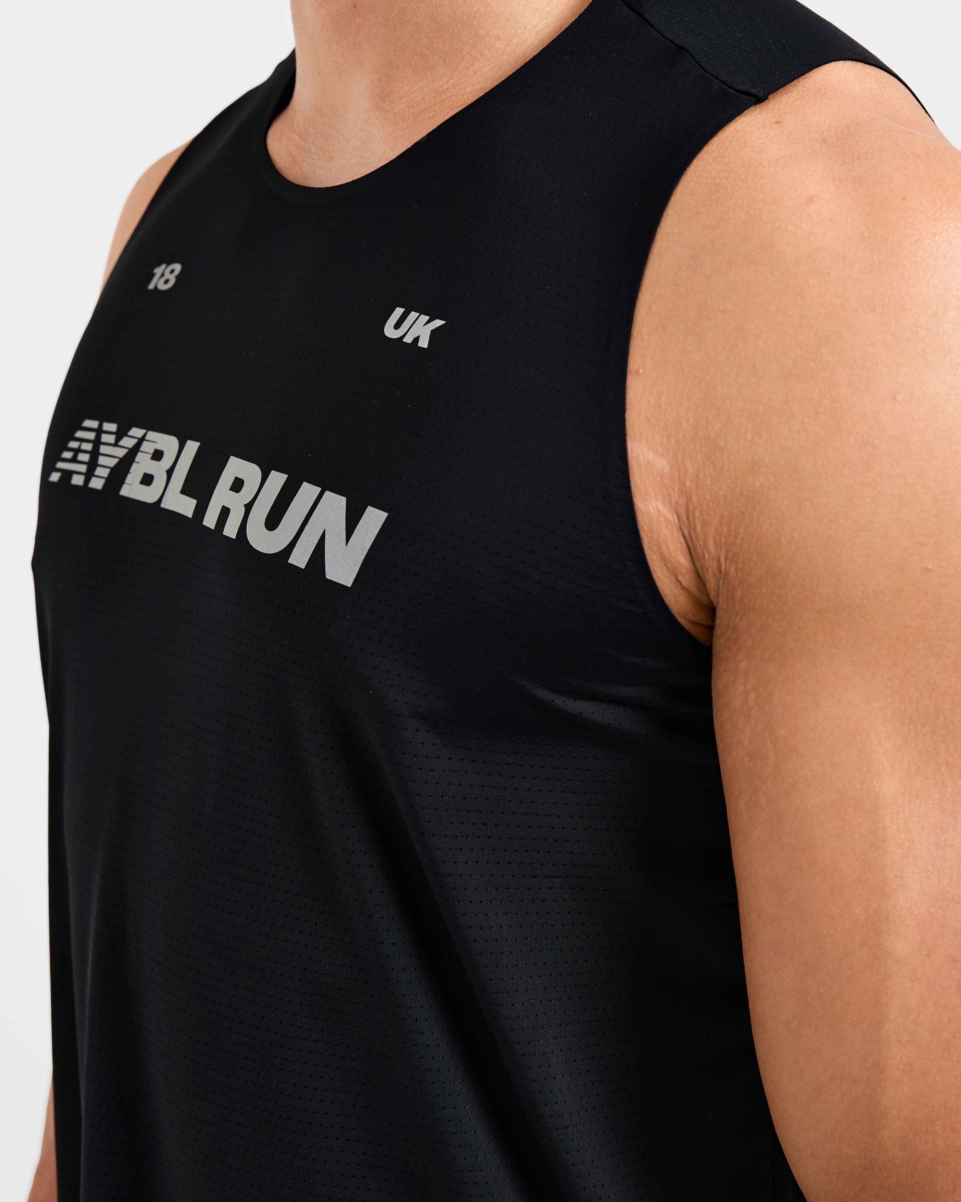 Run Loose Tank - Zwart