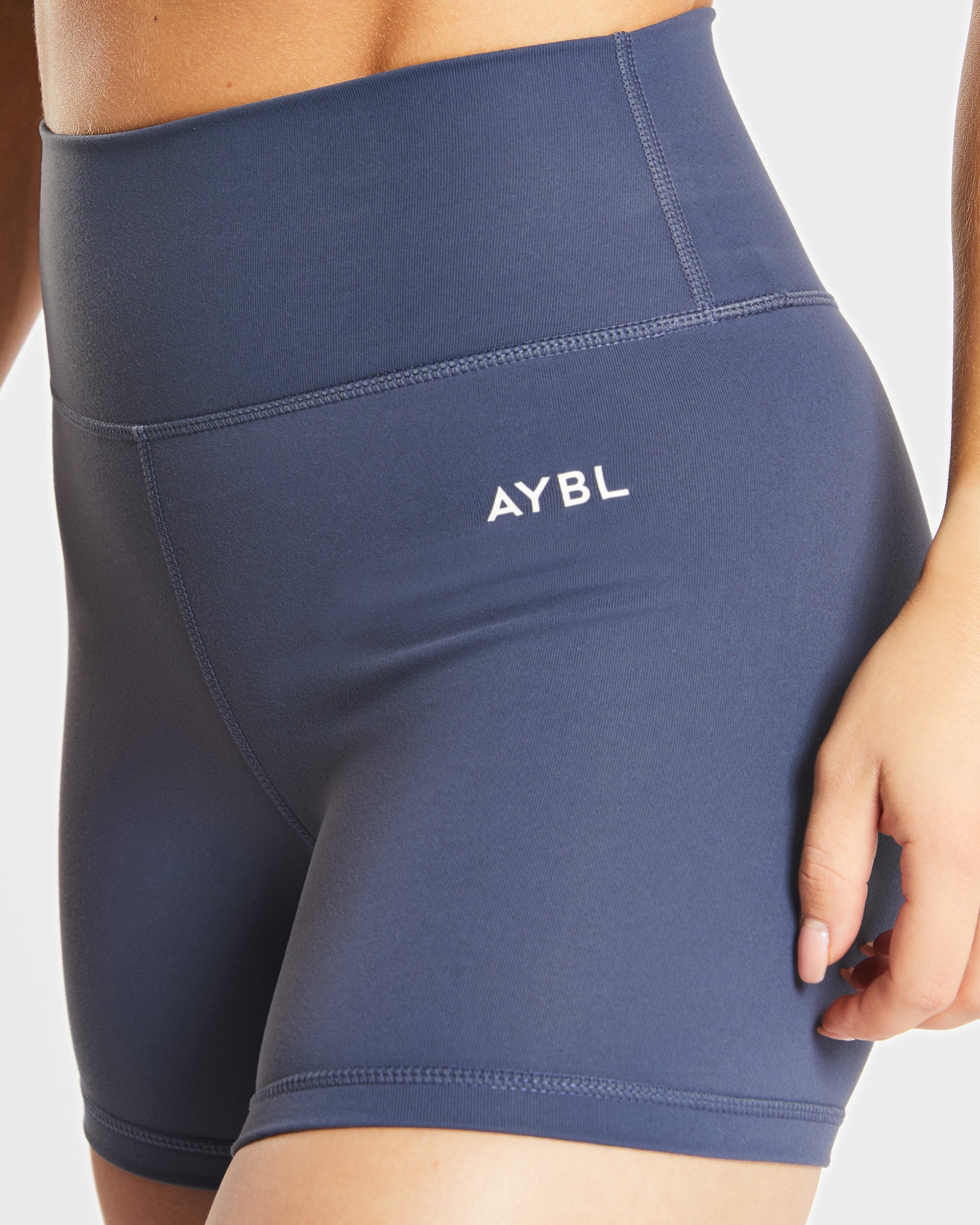Core Shorts - Navy Blauw