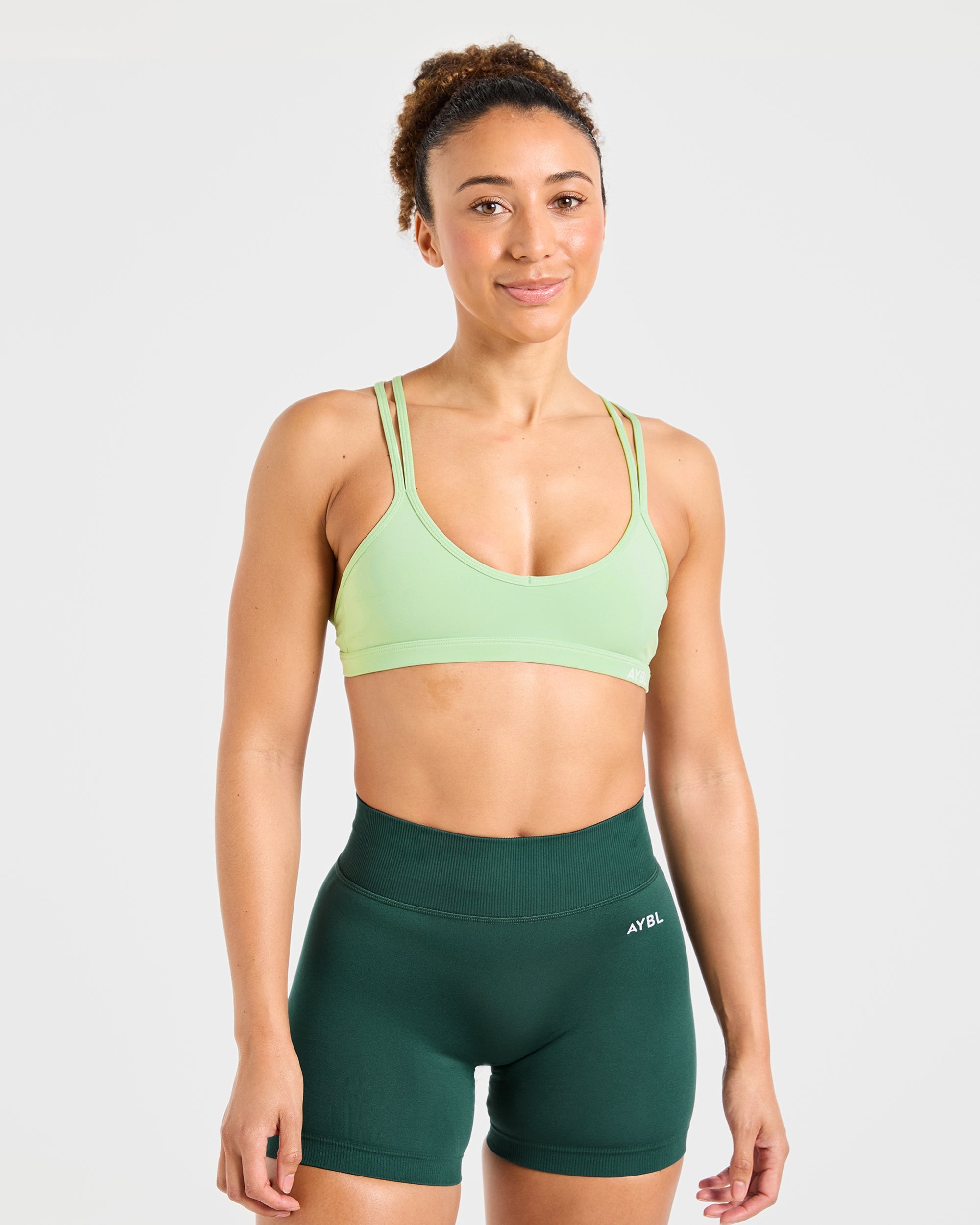 Essential Strappy Sports Bra - Soft Groen