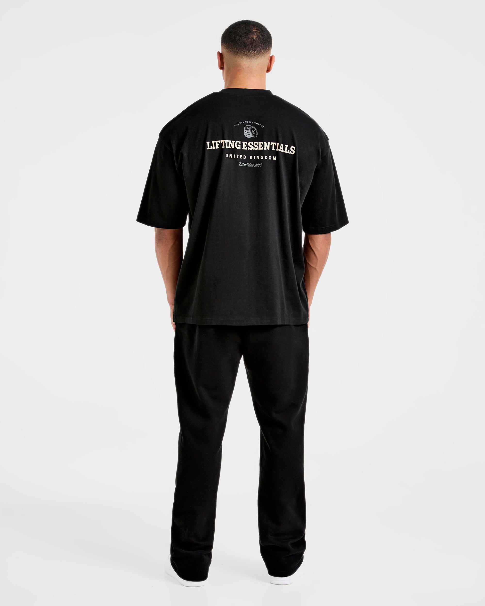 Apex Lifting Essentials Oversized T Shirt - Zwart/Crème