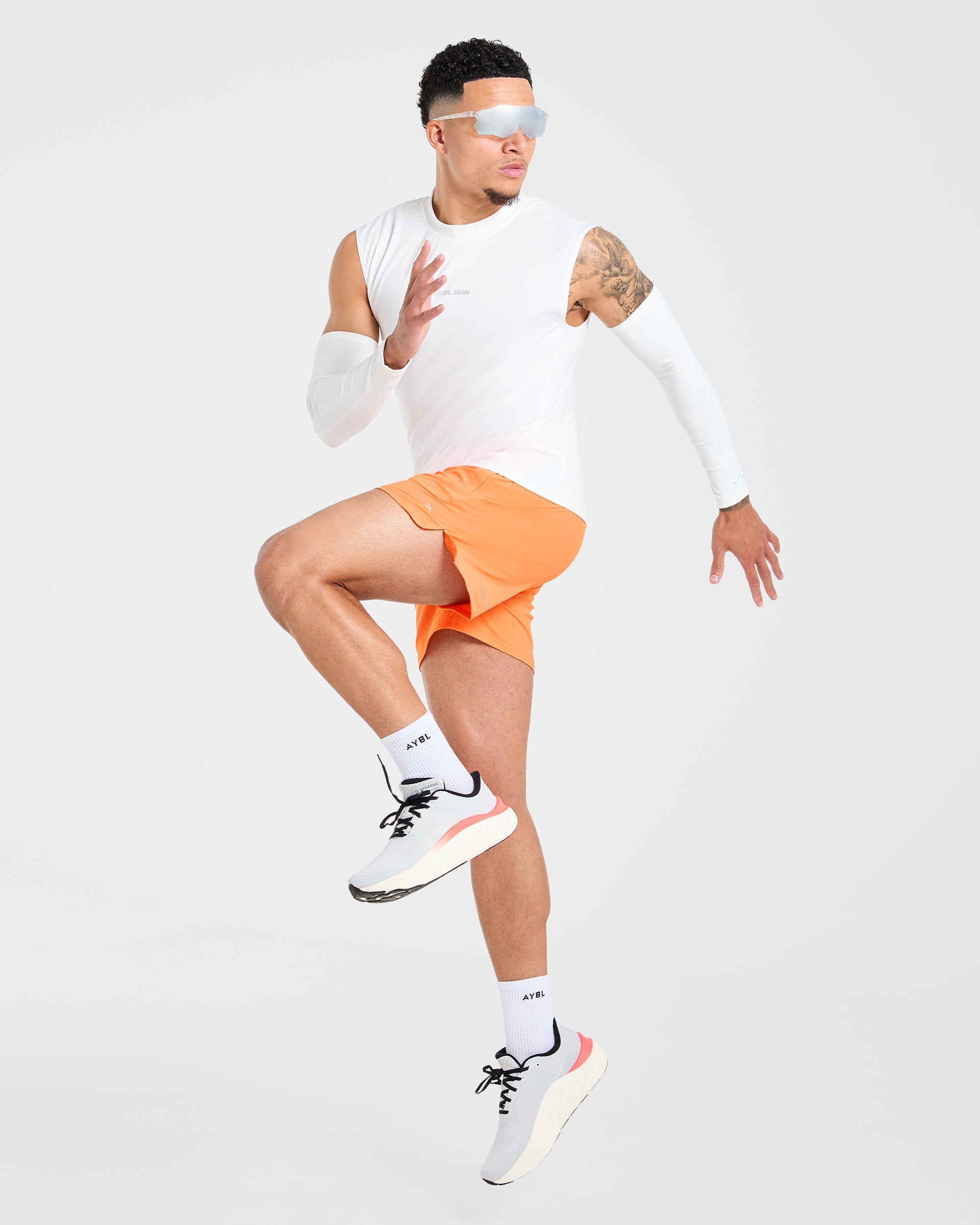 Run 5" Shorts - Bright Oranje