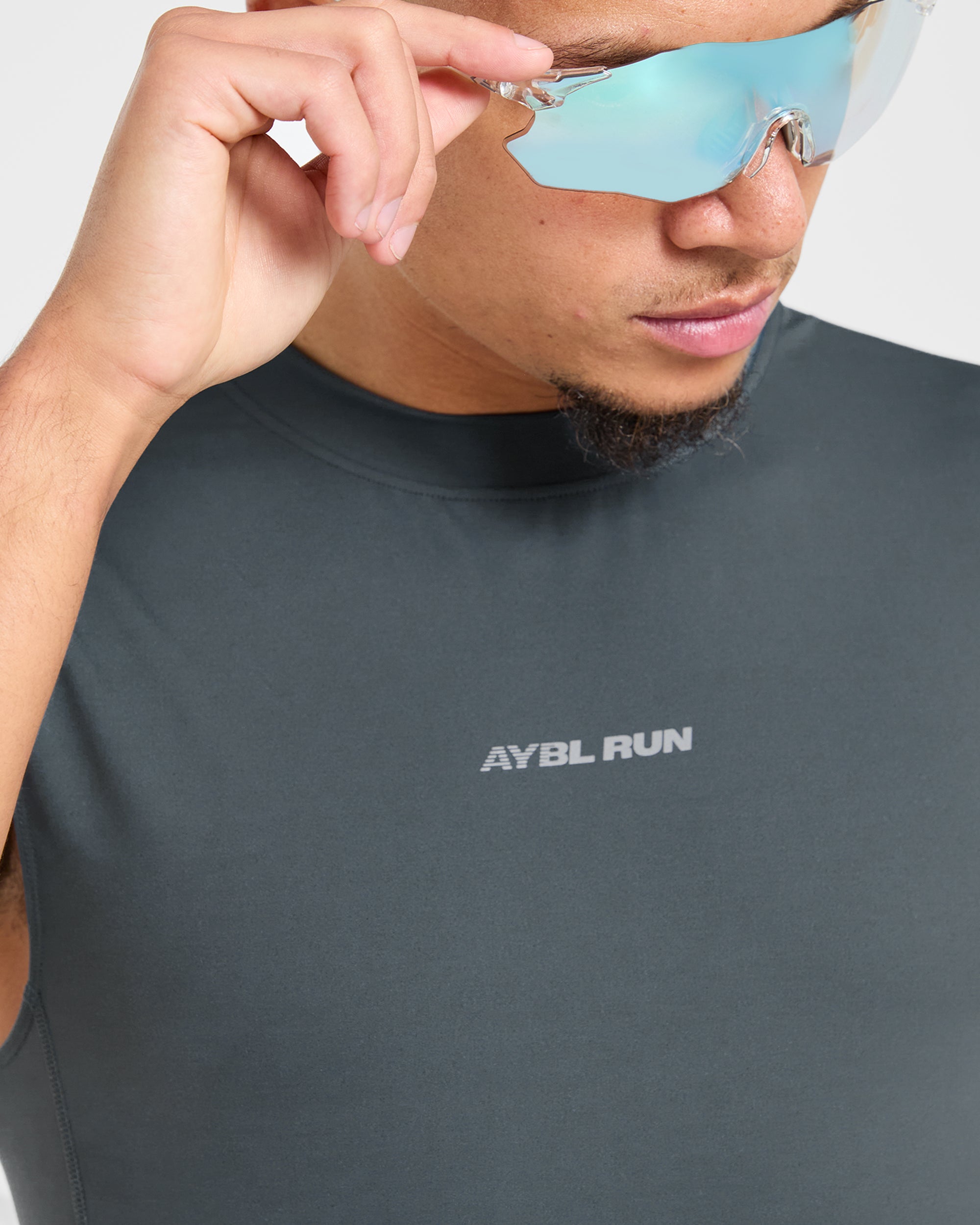 Run Slim Tank - Slate Blauw