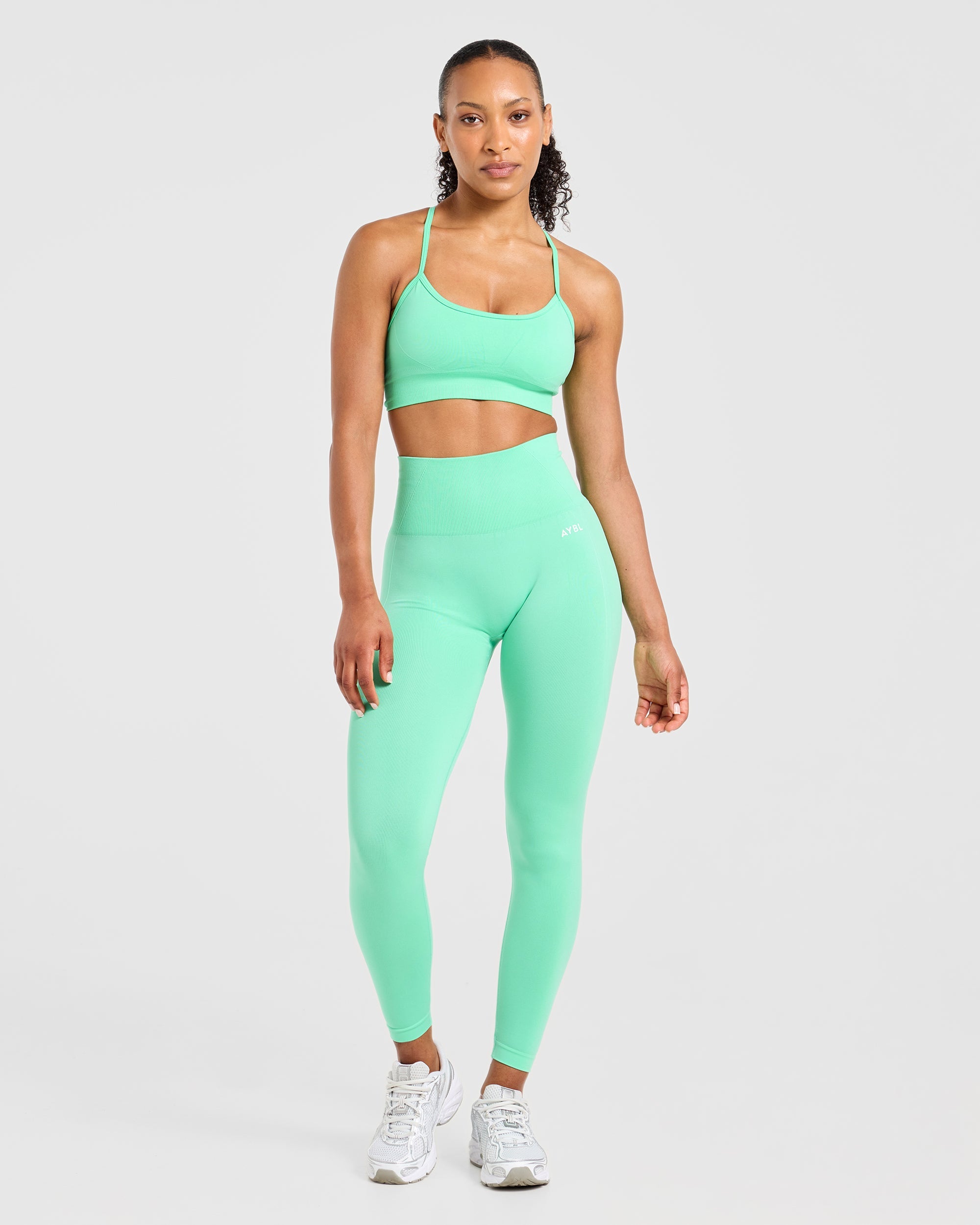 Empower Seamless Sports Bra - Spring Groen